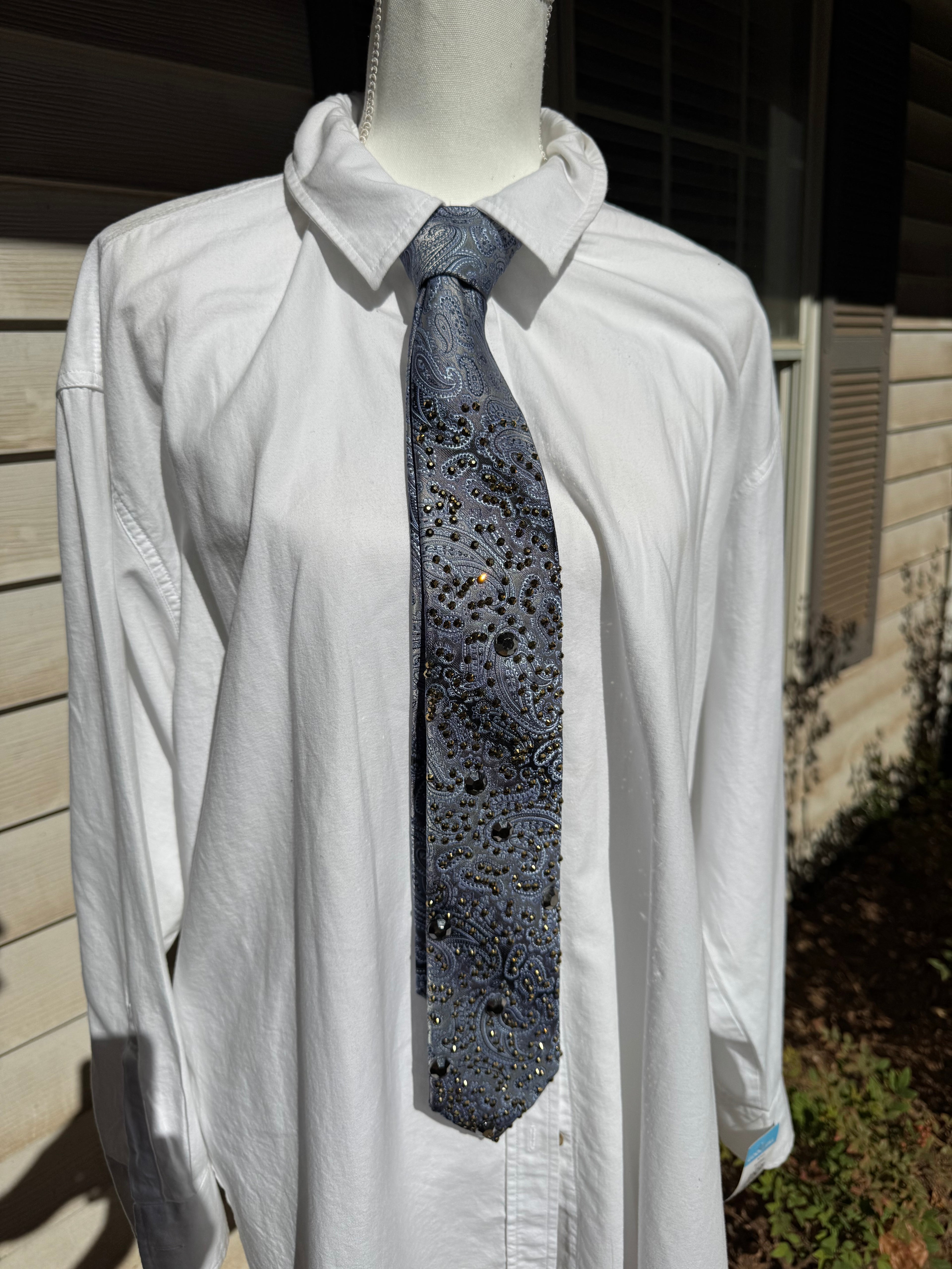 Navy Blue Paisley High Class Royalty Tie