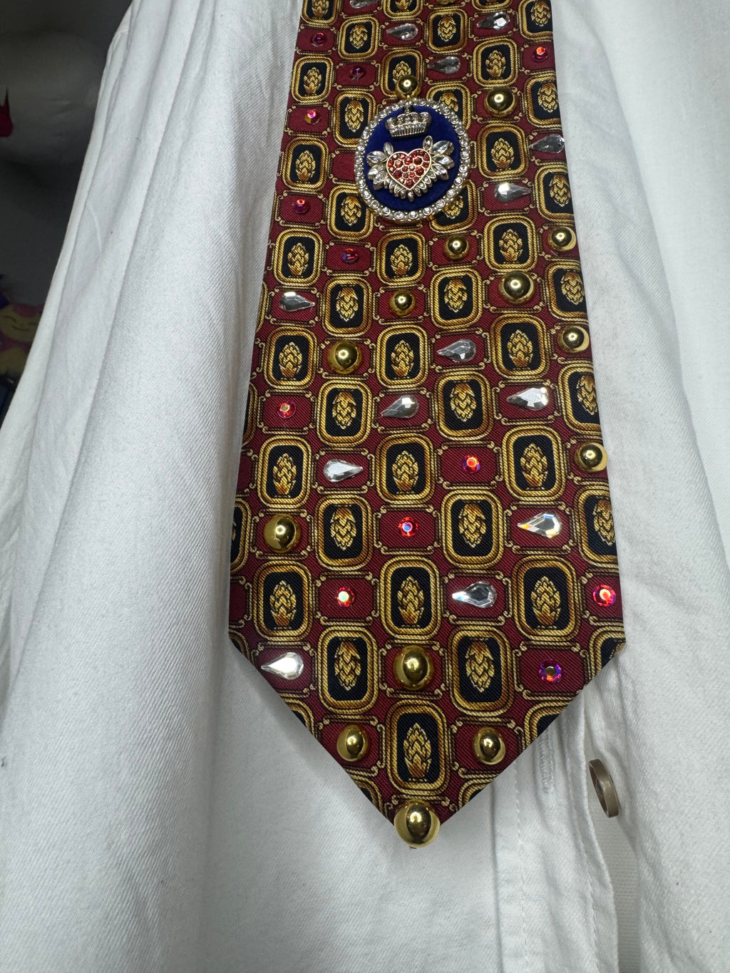 Red Golden Pinecones High Class Royalty Tie