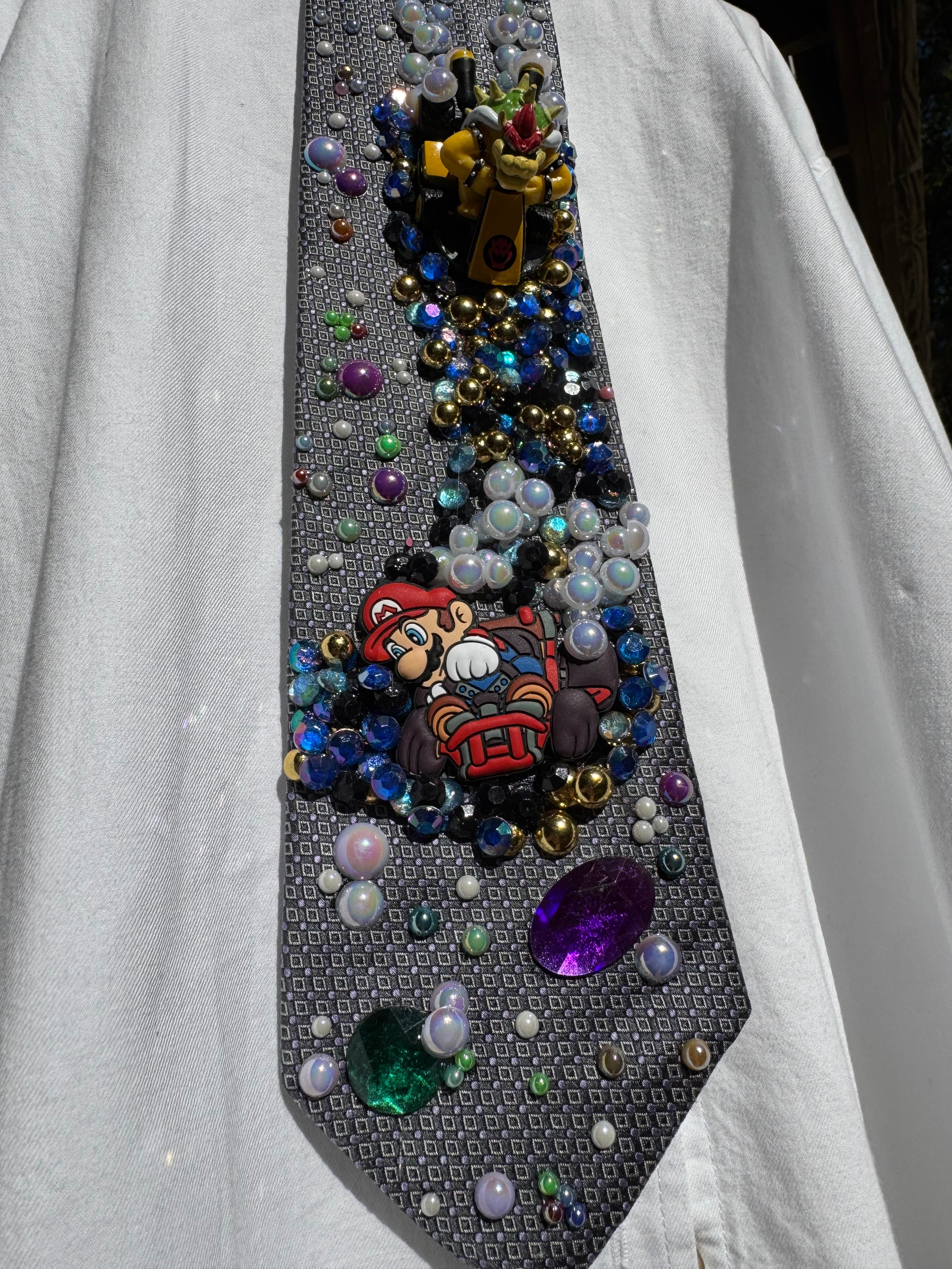 Grey and Purple Mario vs Bowser In Space 200cc Mario Kart Tie