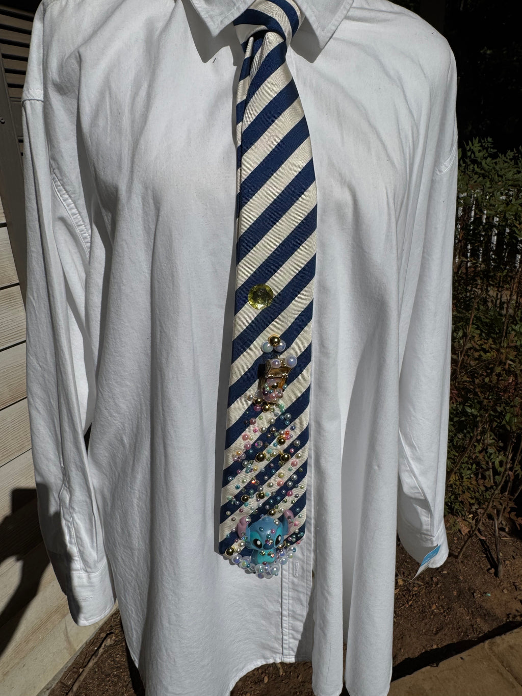 White and Blue Striped Stitch Under Cotton Candy Balls Treasure Box Spilling Movie Tie