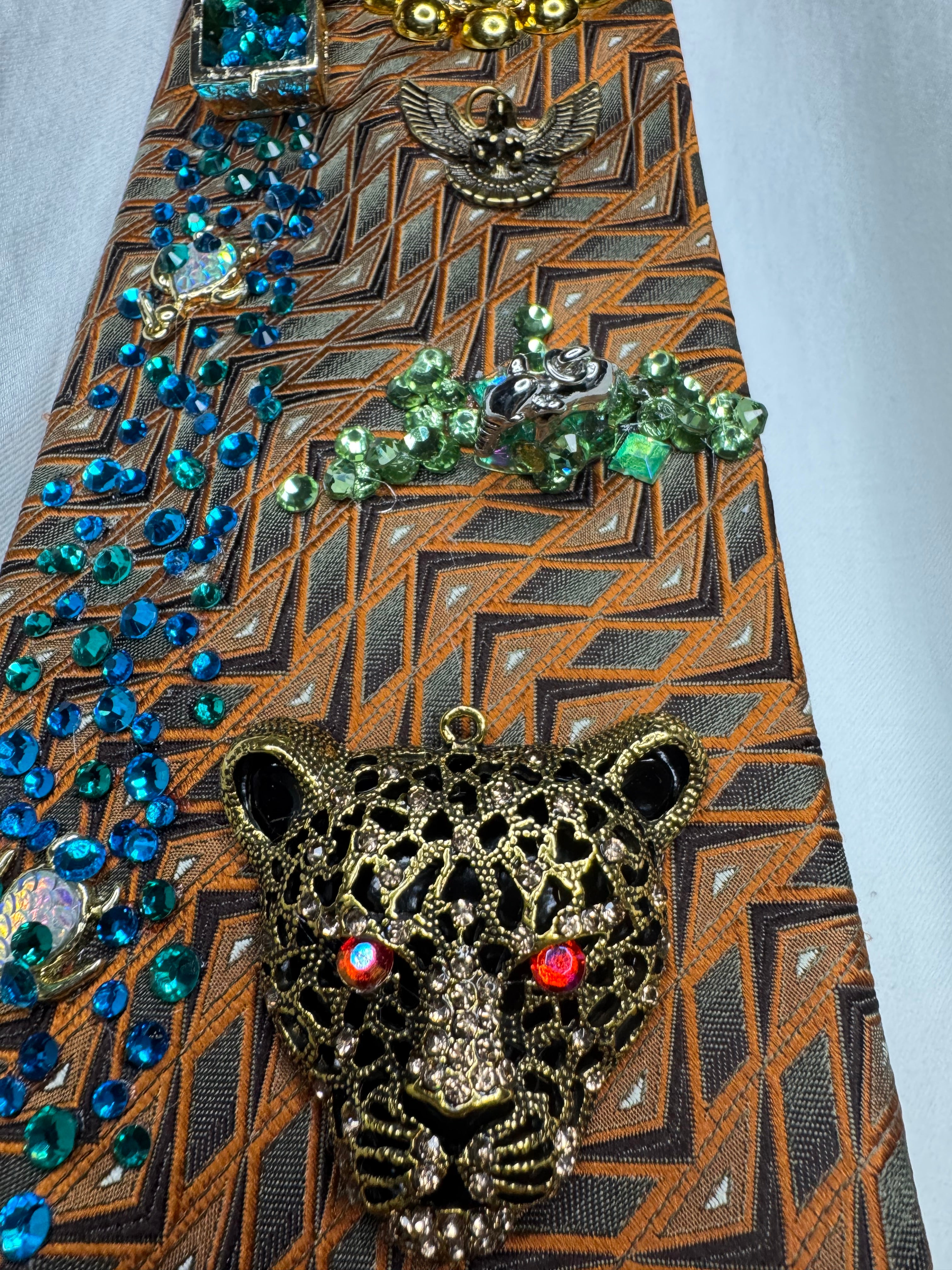 Orange Tropical Treasure Box View of Safari Royalty Tie
