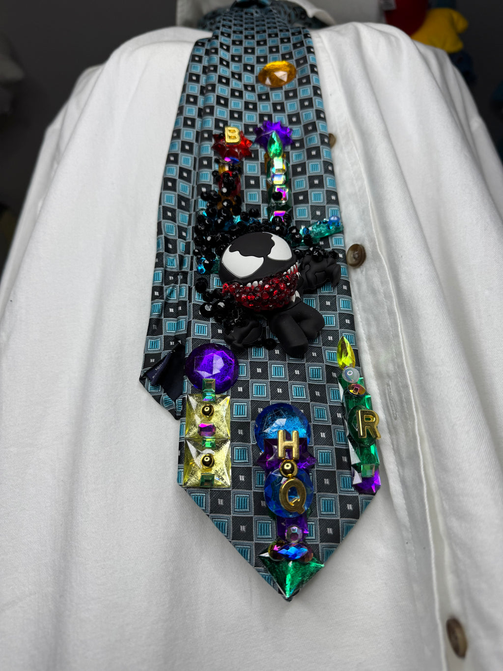 Light Blue Venom Running Through City Spiderman Tie
