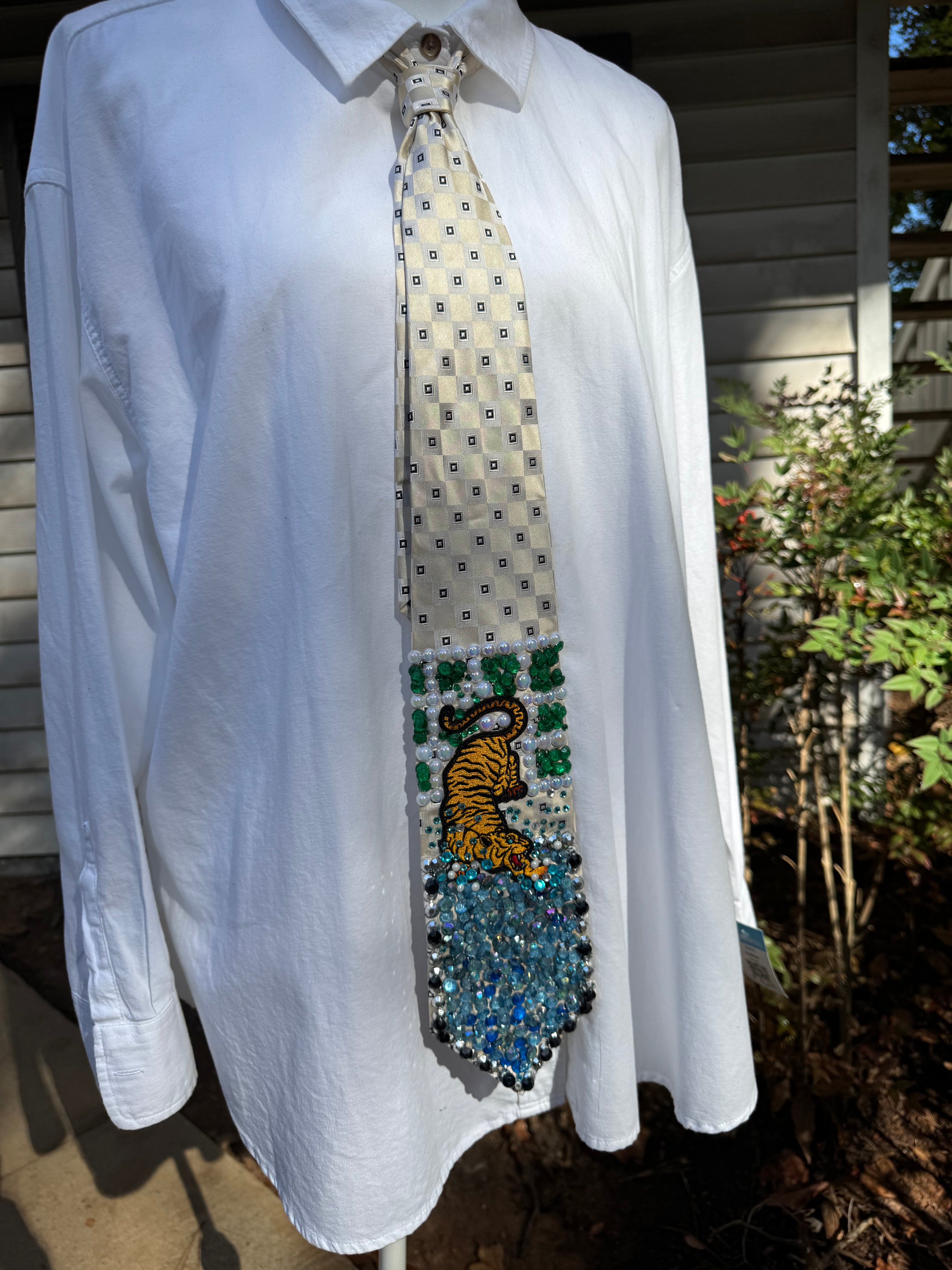 White Tiger Playing in Mansion Pool Nature Royalty Tie