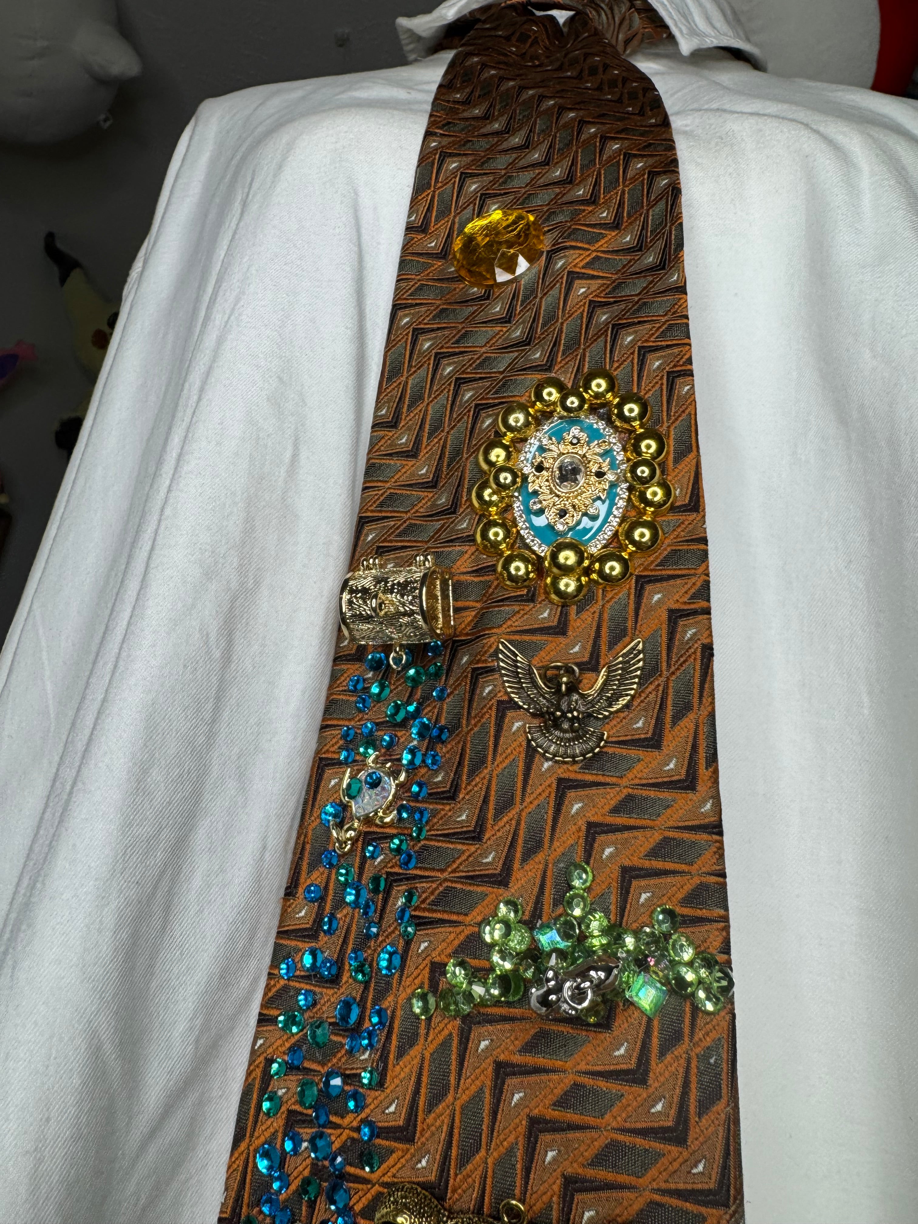 Orange Tropical Treasure Box View of Safari Royalty Tie