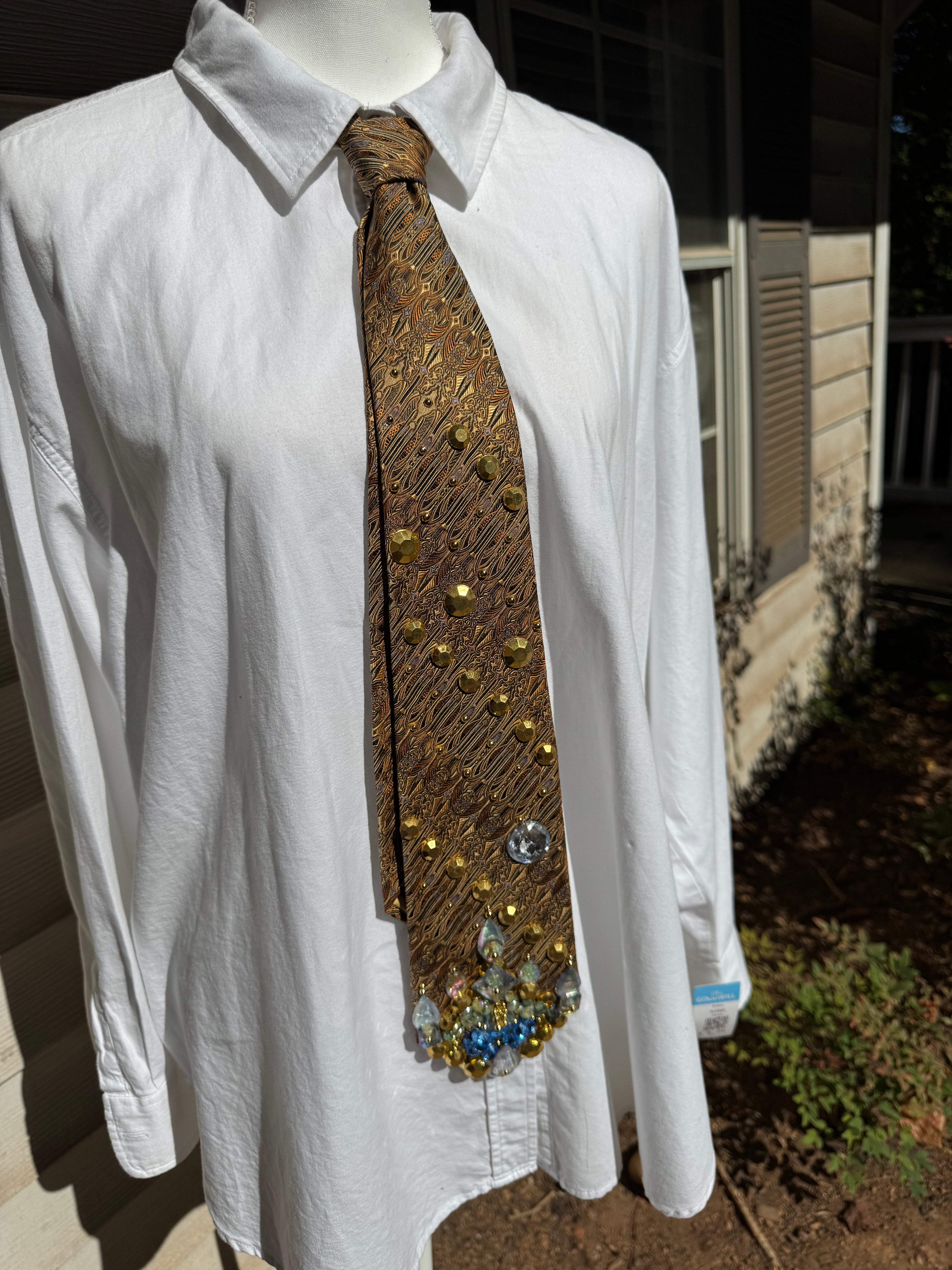 Gold Overview of Ice Castle High Class Royalty Tie