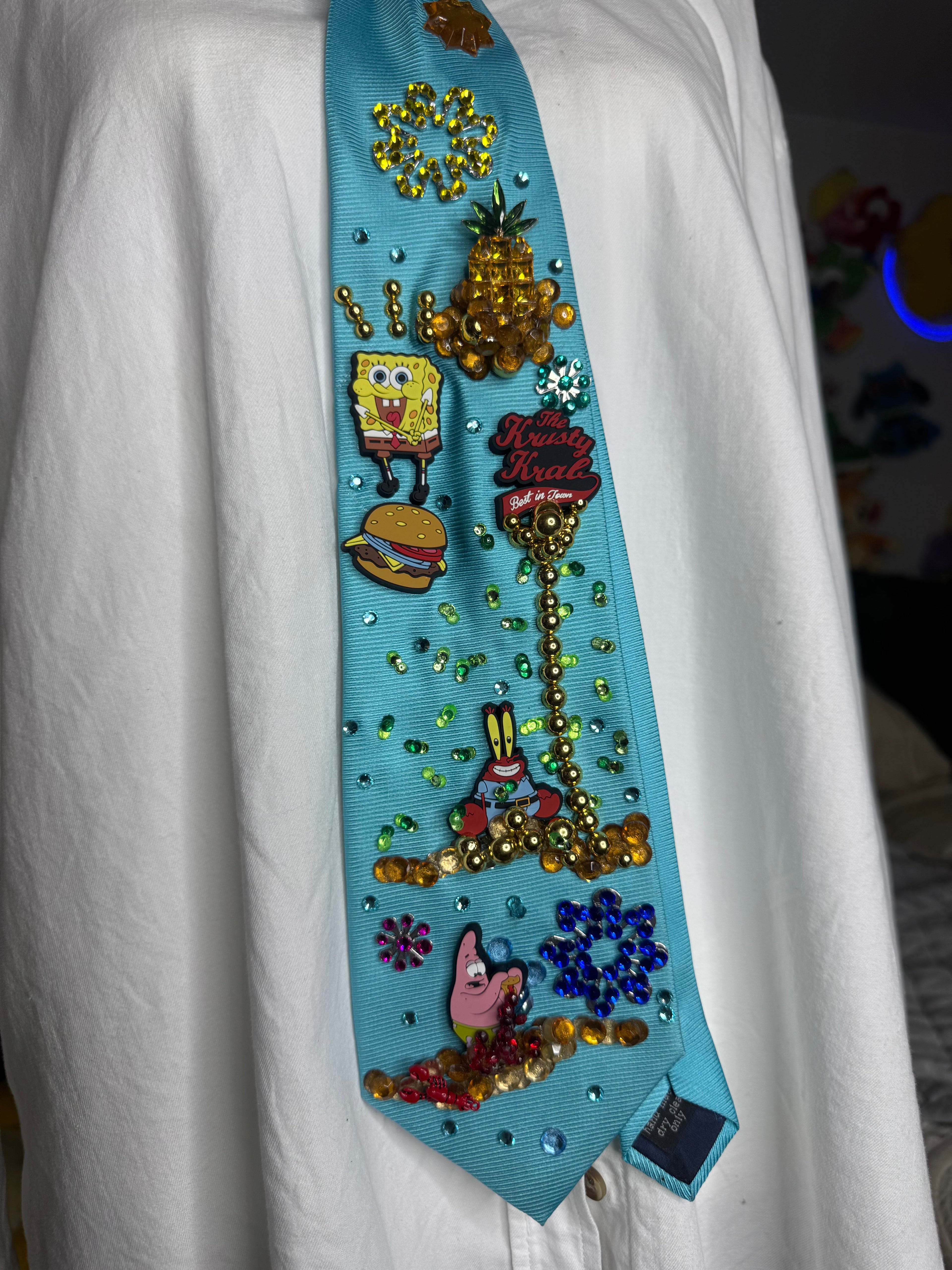 Coral Blue Jackpot at Krusty Krabs Episode Ultimate Spongebob Tie