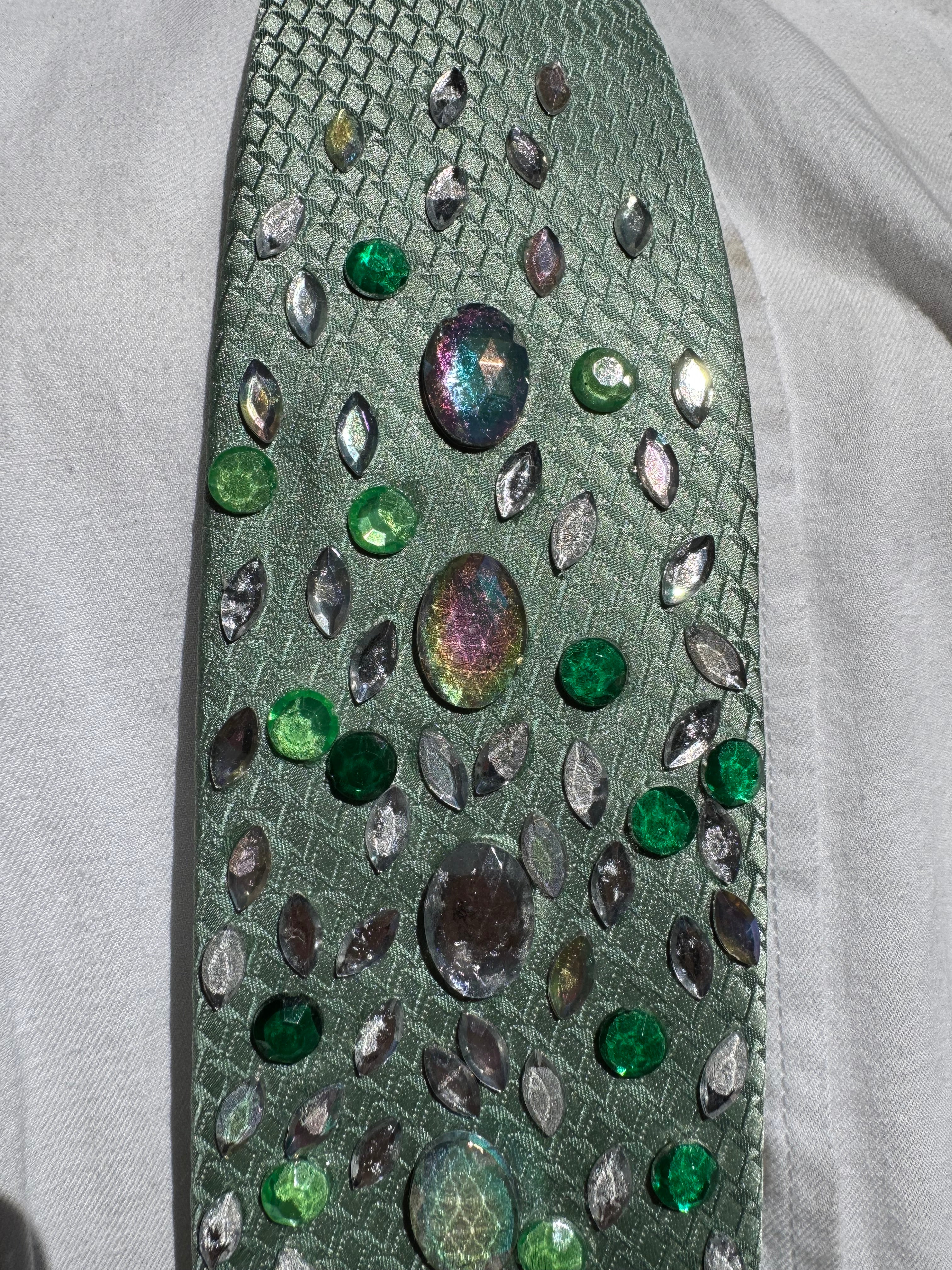 Light Green Emerald Eyed Snake Skin Tie