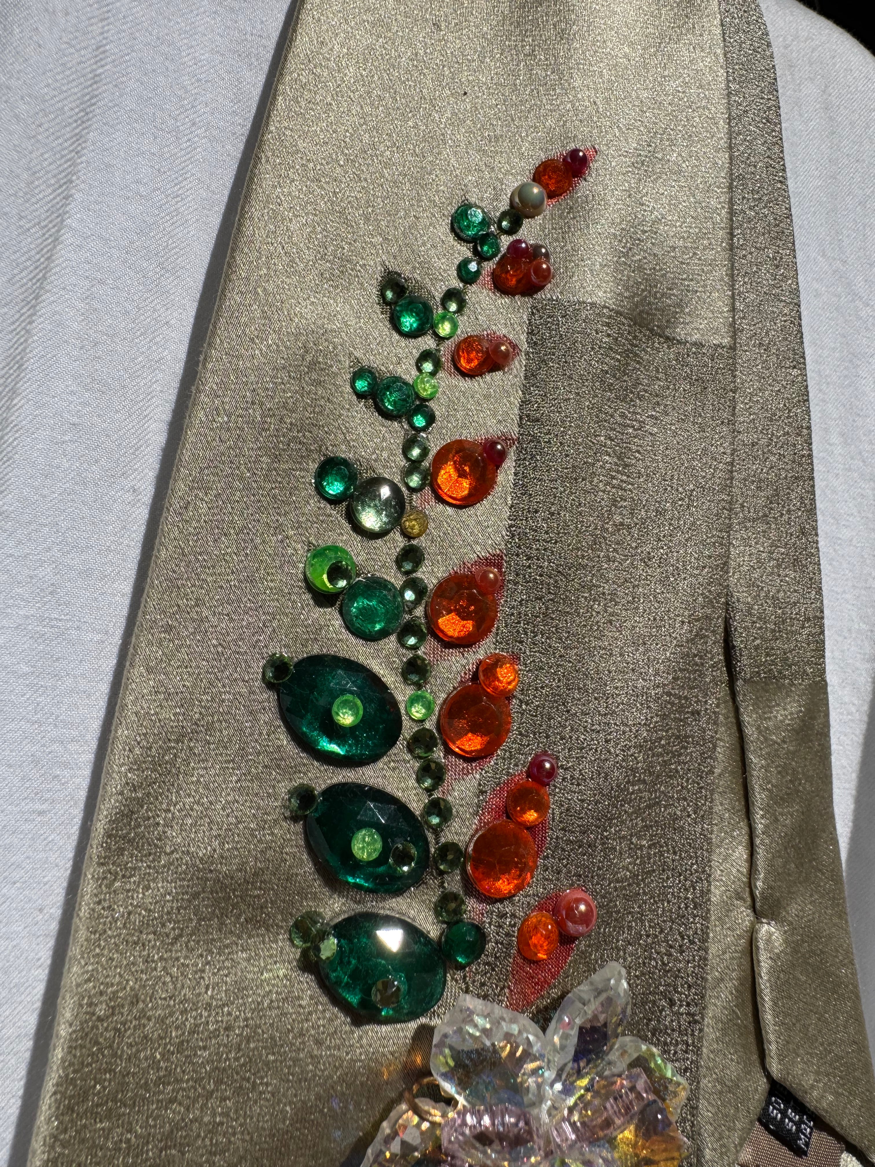Beige Split Potrait Floral and River Nature Royalty Tie