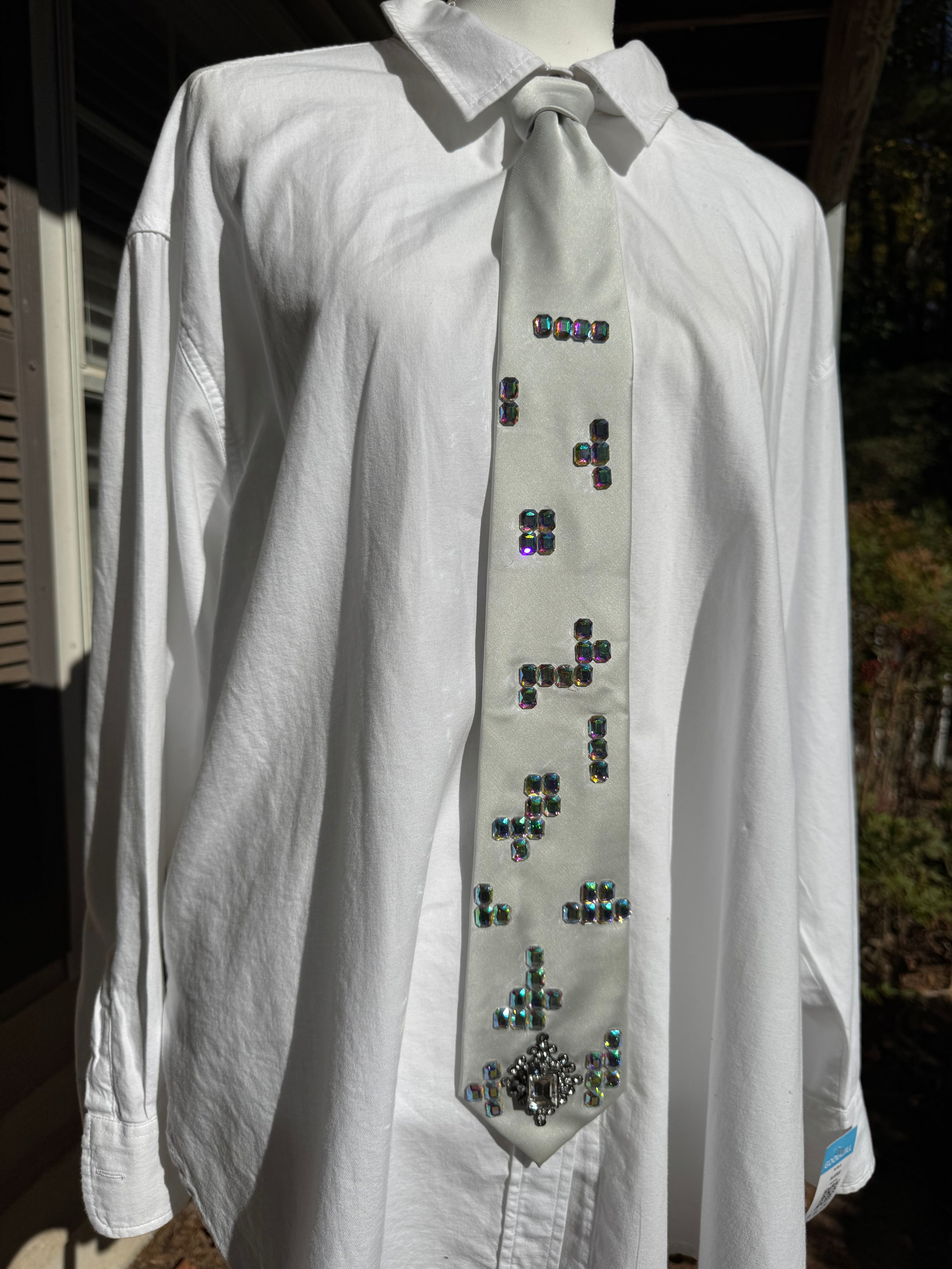 White Iridescent Baguette Tetris Royalty Tie