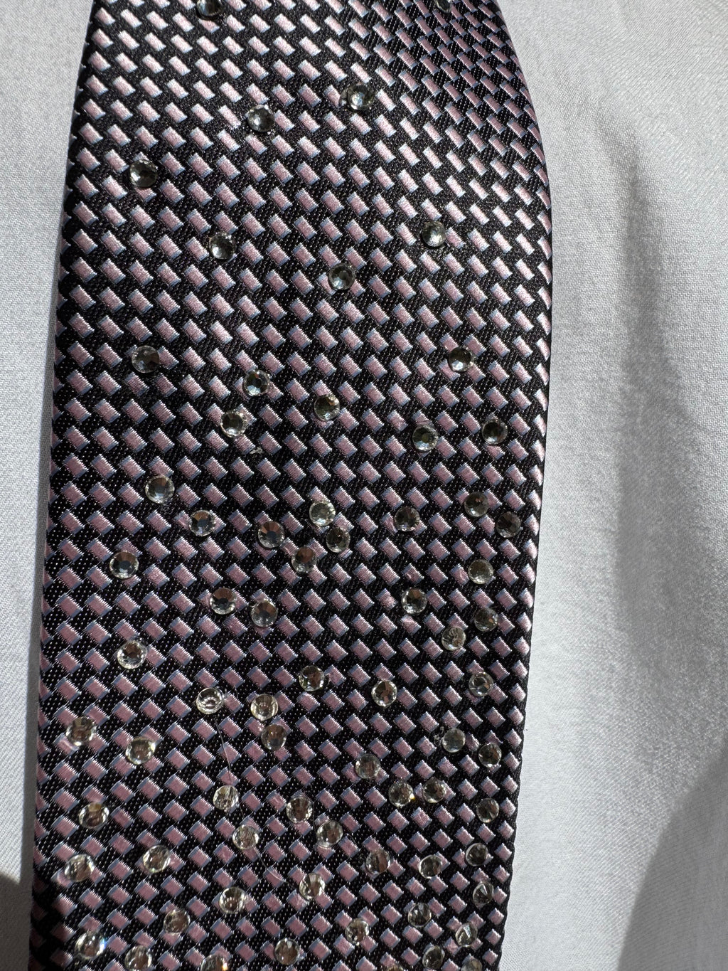 Grey Crystal Monocle High Class Royalty Tie
