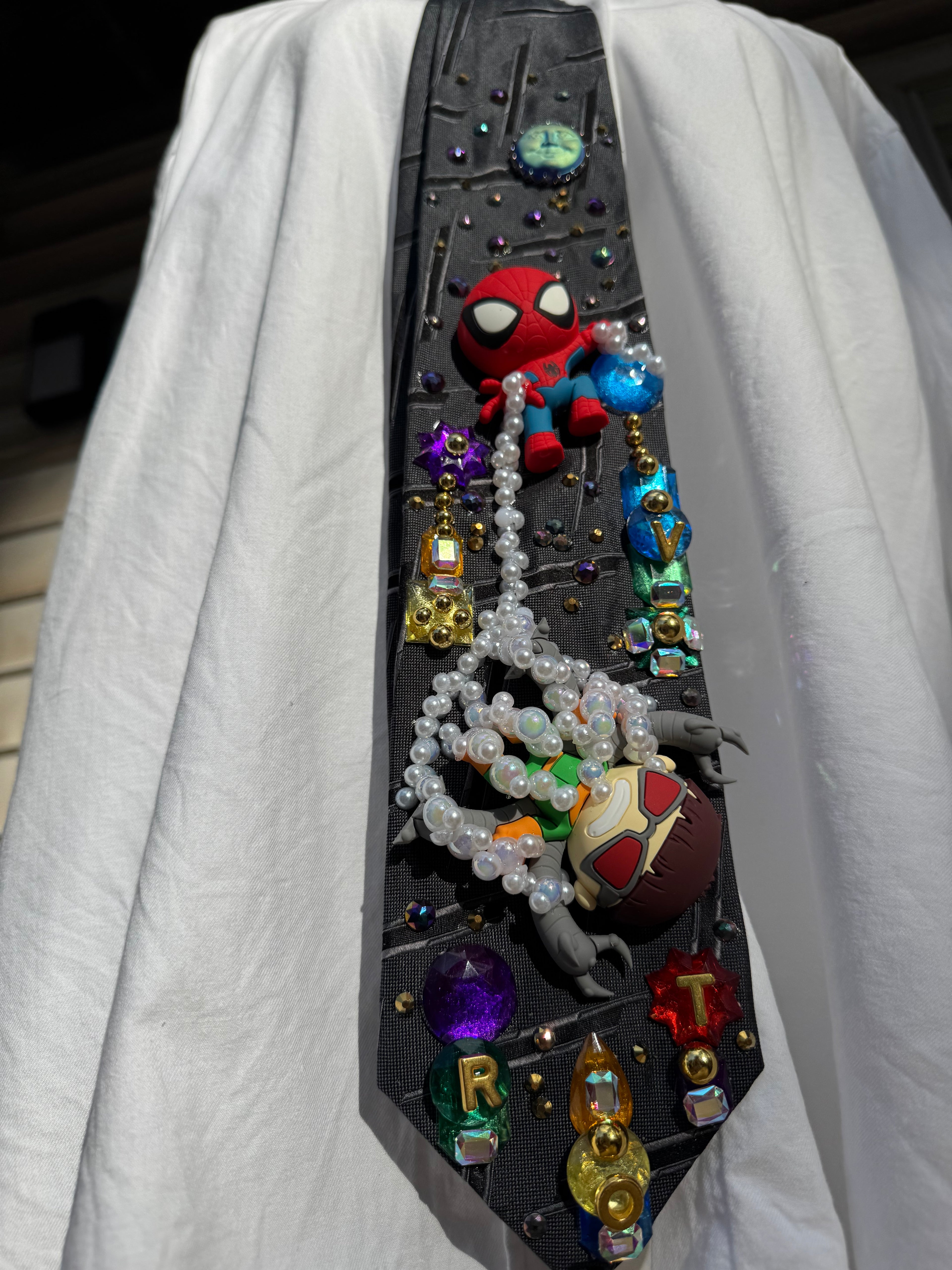Grey Spiderman Defeating Doctor Octopus Over City Tie