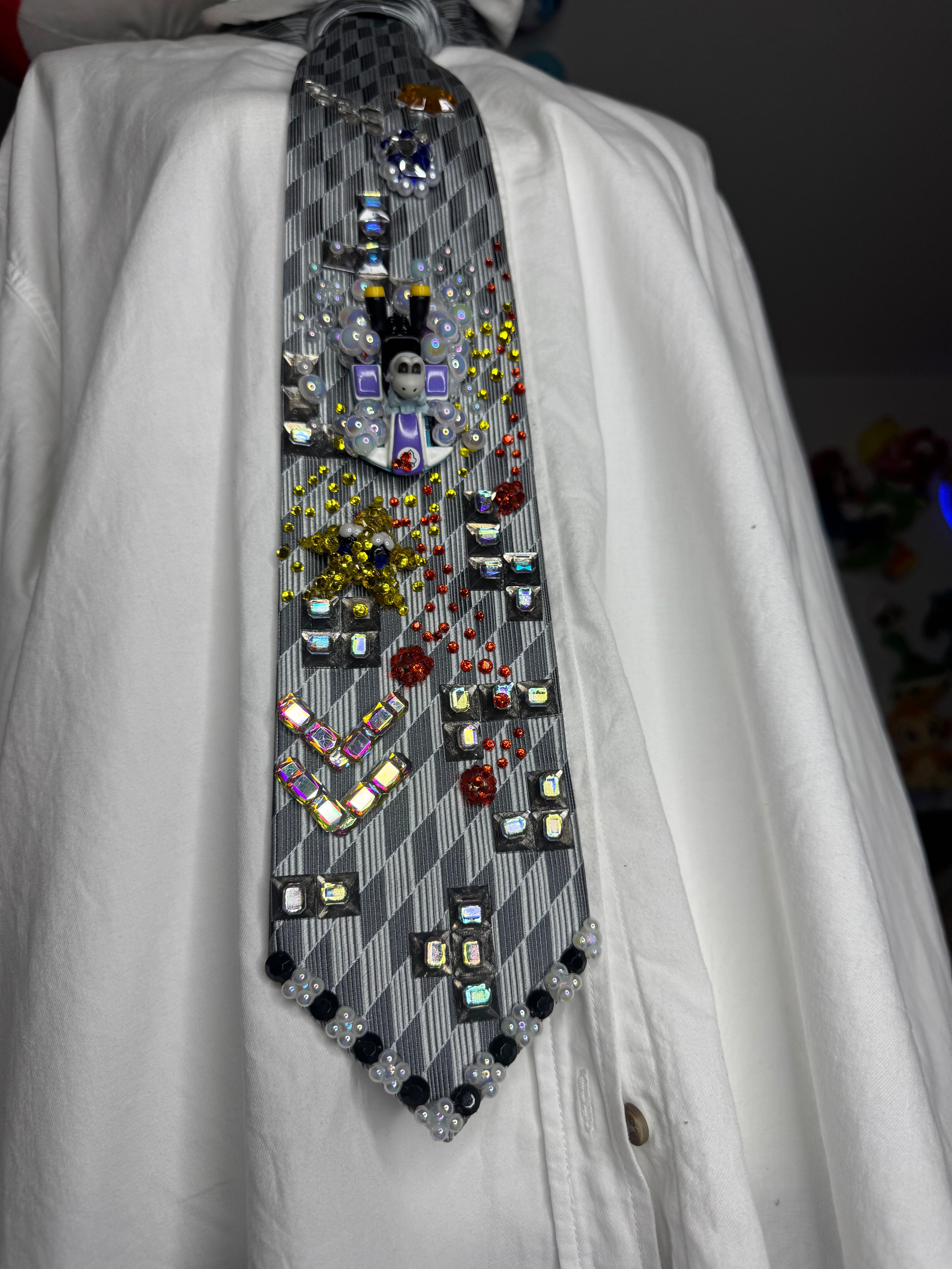 Grey Dry Bones Chasing Star and Dodging Blue Shell on Tetris Road 200cc Mario Kart Tie