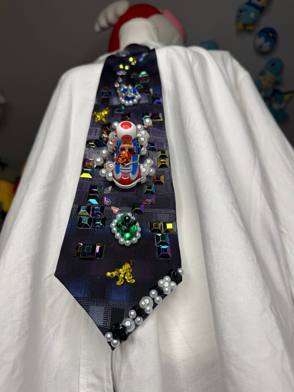 Purple and Blue Toad Dodging Blue Shell on Tetris Road 200cc Mario Kart Tie