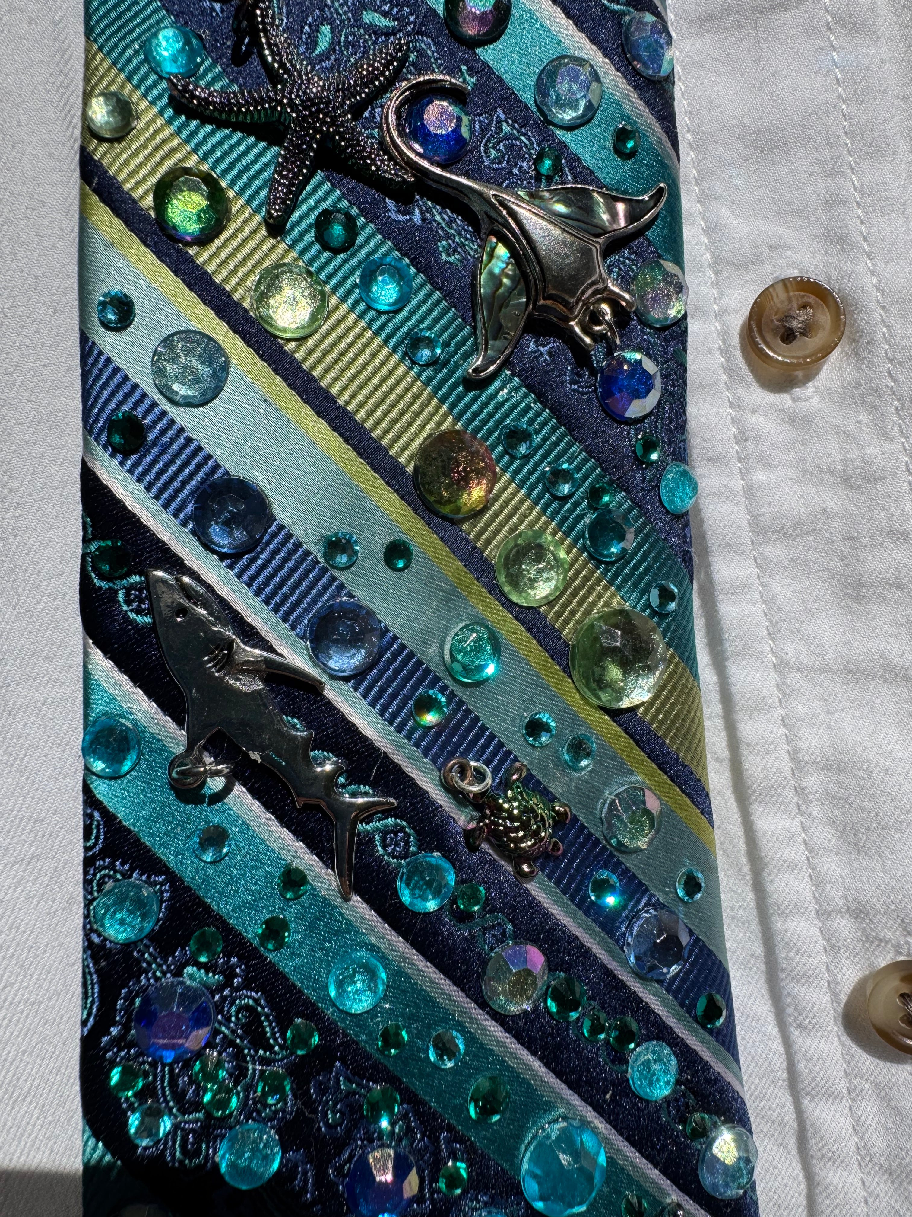 Tri Tone Turquoise Striped Caribbean Ocean Floor Aquatic Nature Royalty Tie