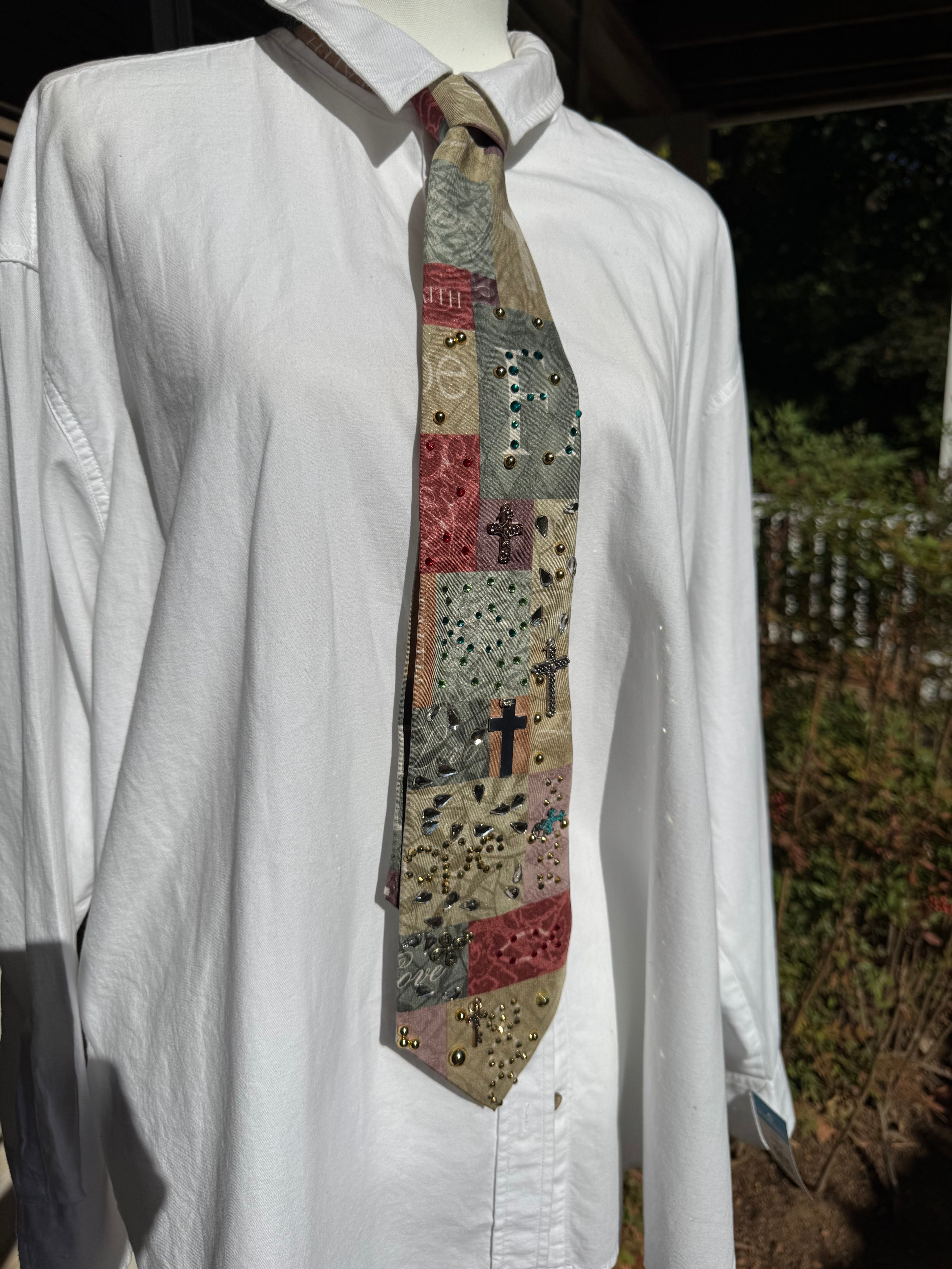 Beige Faith and Hope Royalty Church Tie