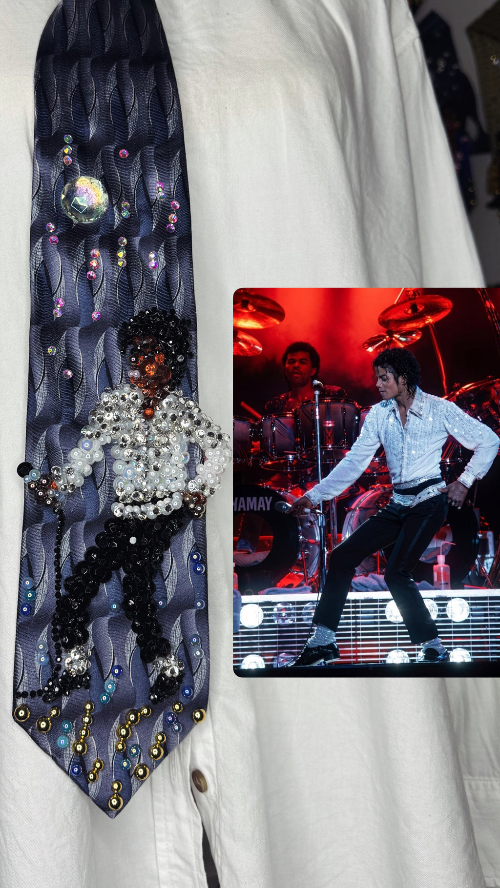 Purple Michael Jackson Hitting Sideways Arm & Leg Out Pose Victory Tour 1984 Tie