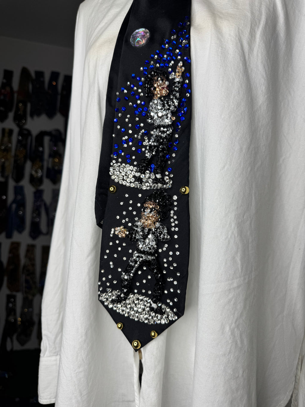 Black Michael Jackson Dancing in Spotlight Human Nature Outro at Wembly Concert Bad Tour 1988 Tie