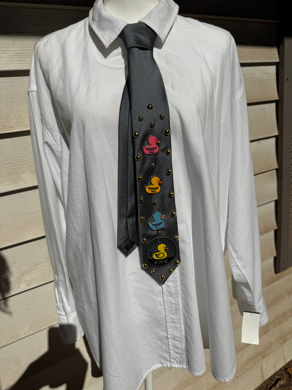 Grey Jeep Duck Pin Collection Royalty Tie