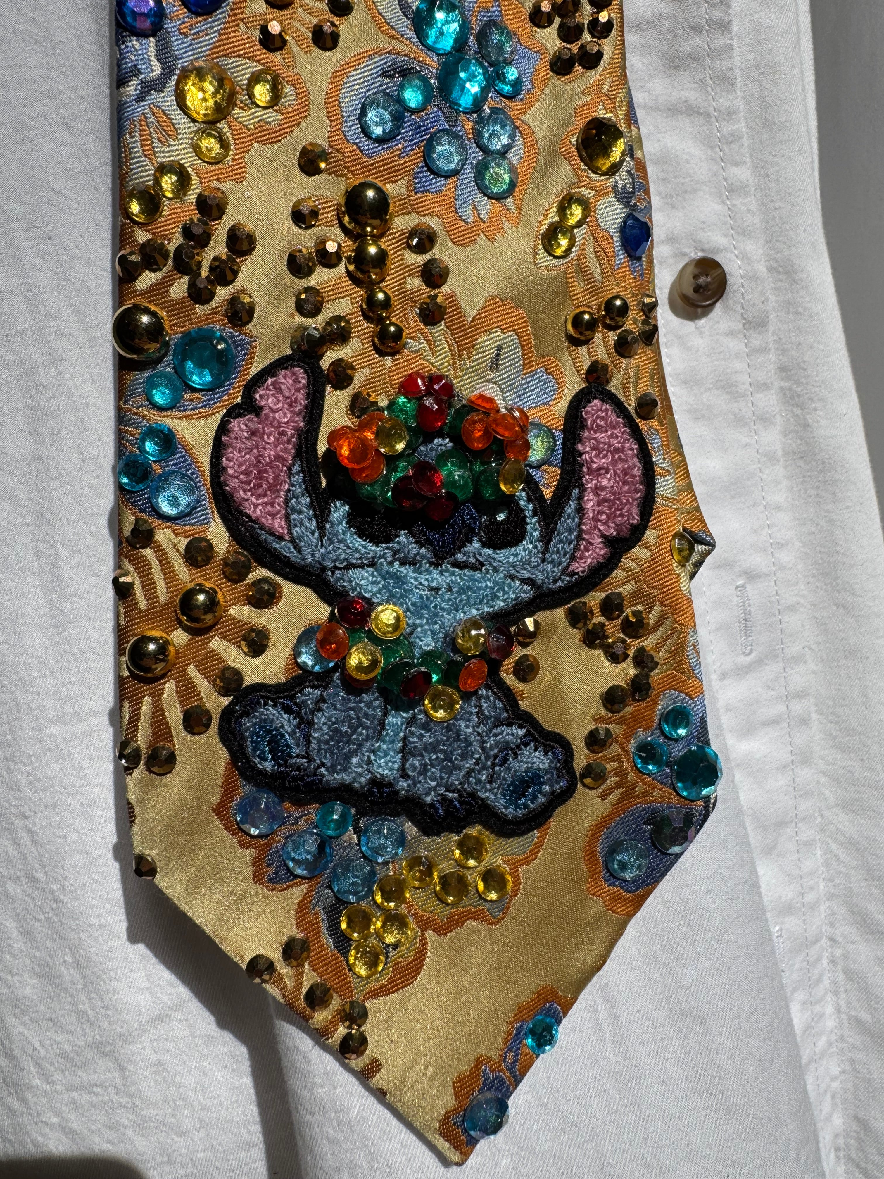 Gold Floral Hawaiian Stitch Wearing Two Leis Movie Tie