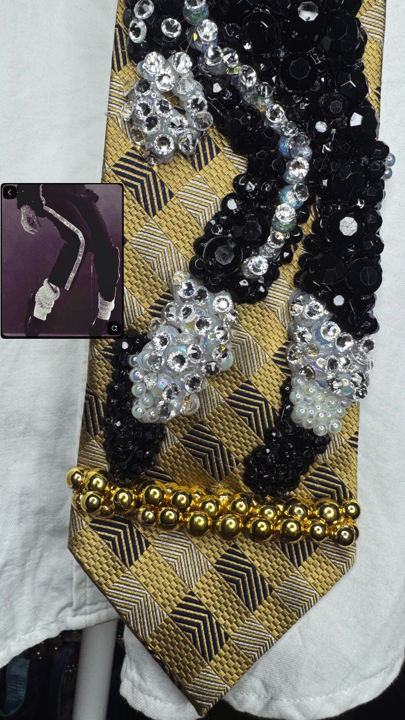Gold Michael Jackson Doing Toe Stand Move To Billie Jean Tie