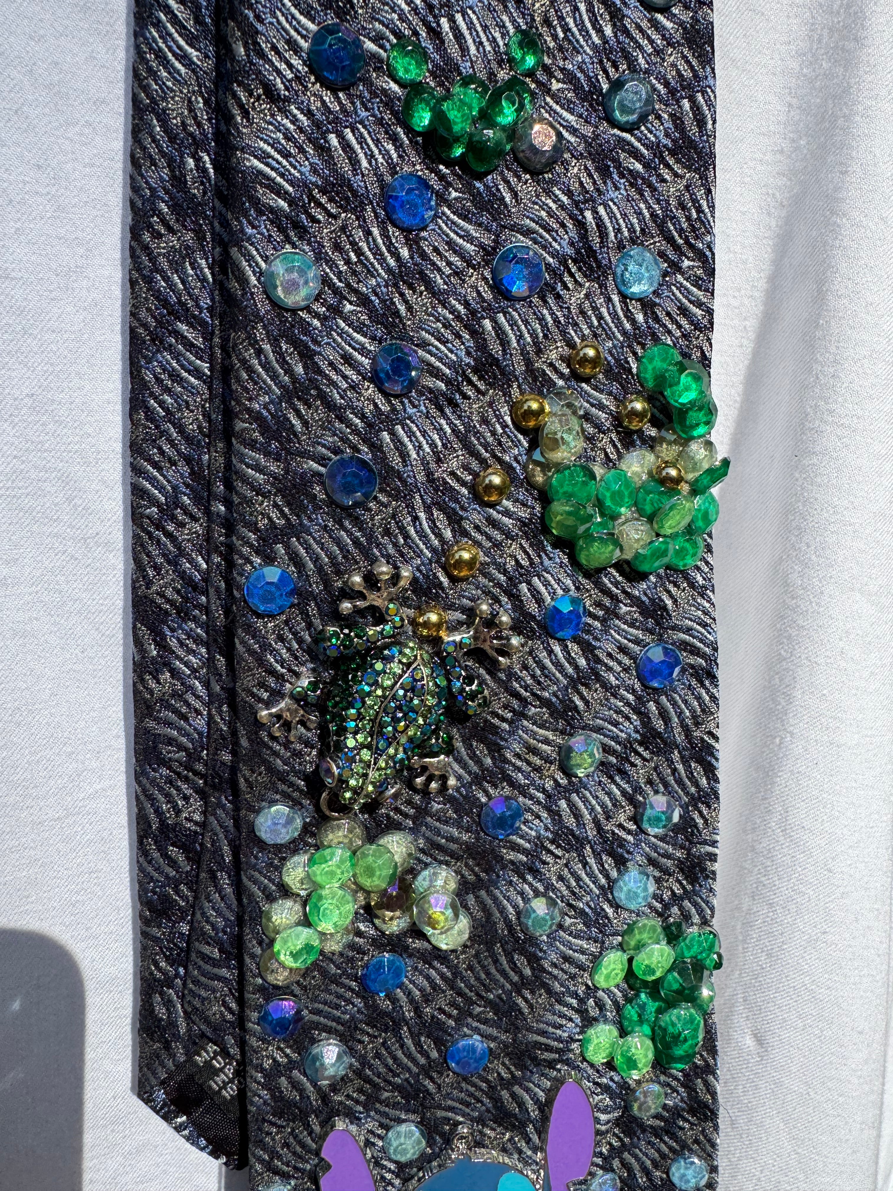 Navy Blue Stitch in Swift Pond Nature Tie