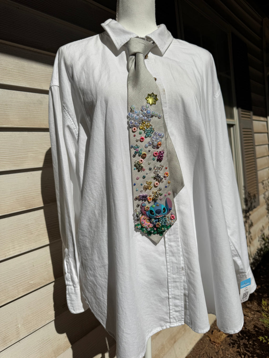 White Candy And Donut Rain on Stitch Movie Tie