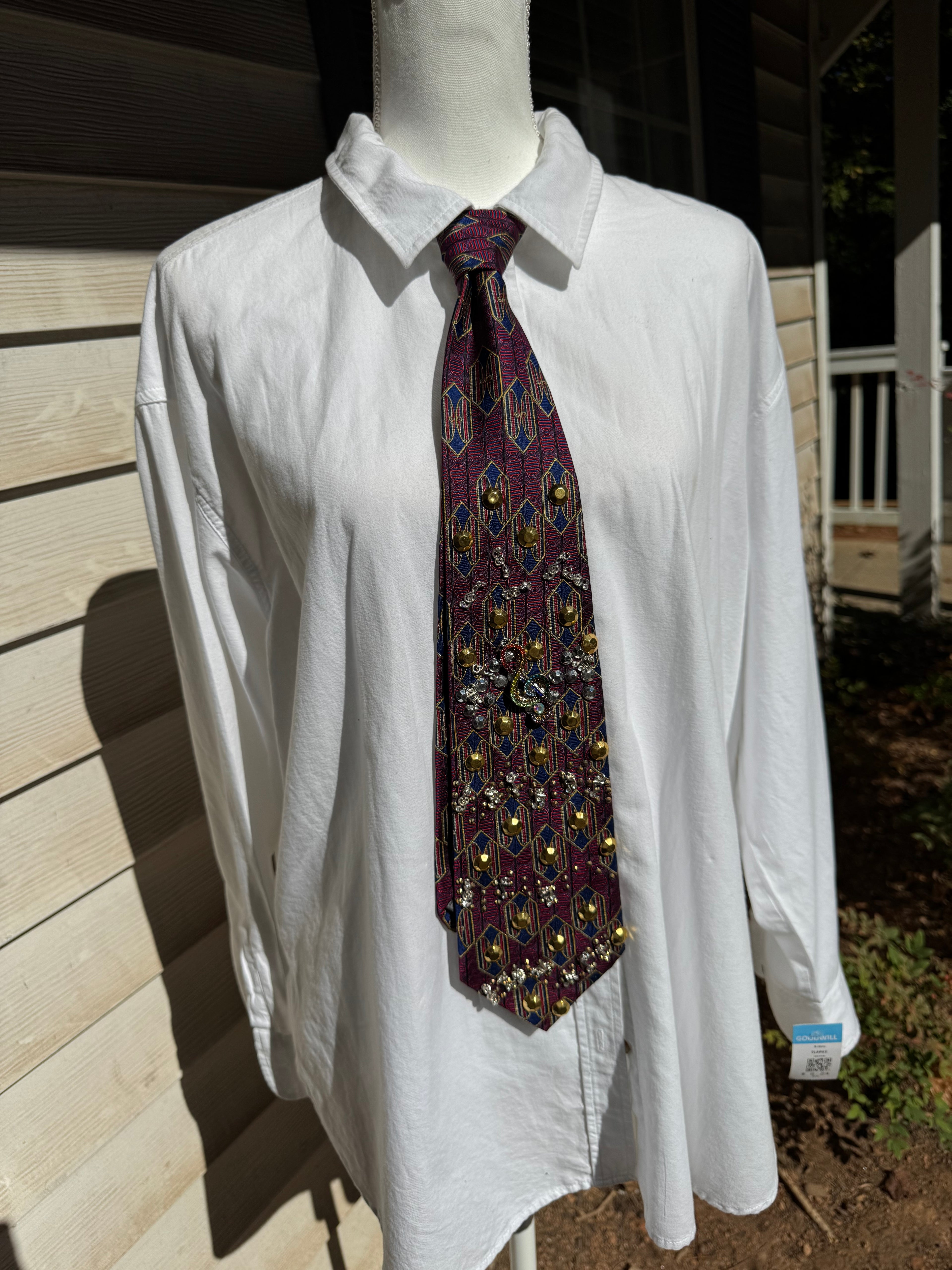 Burgundy Musical Notes Music Royalty Tie