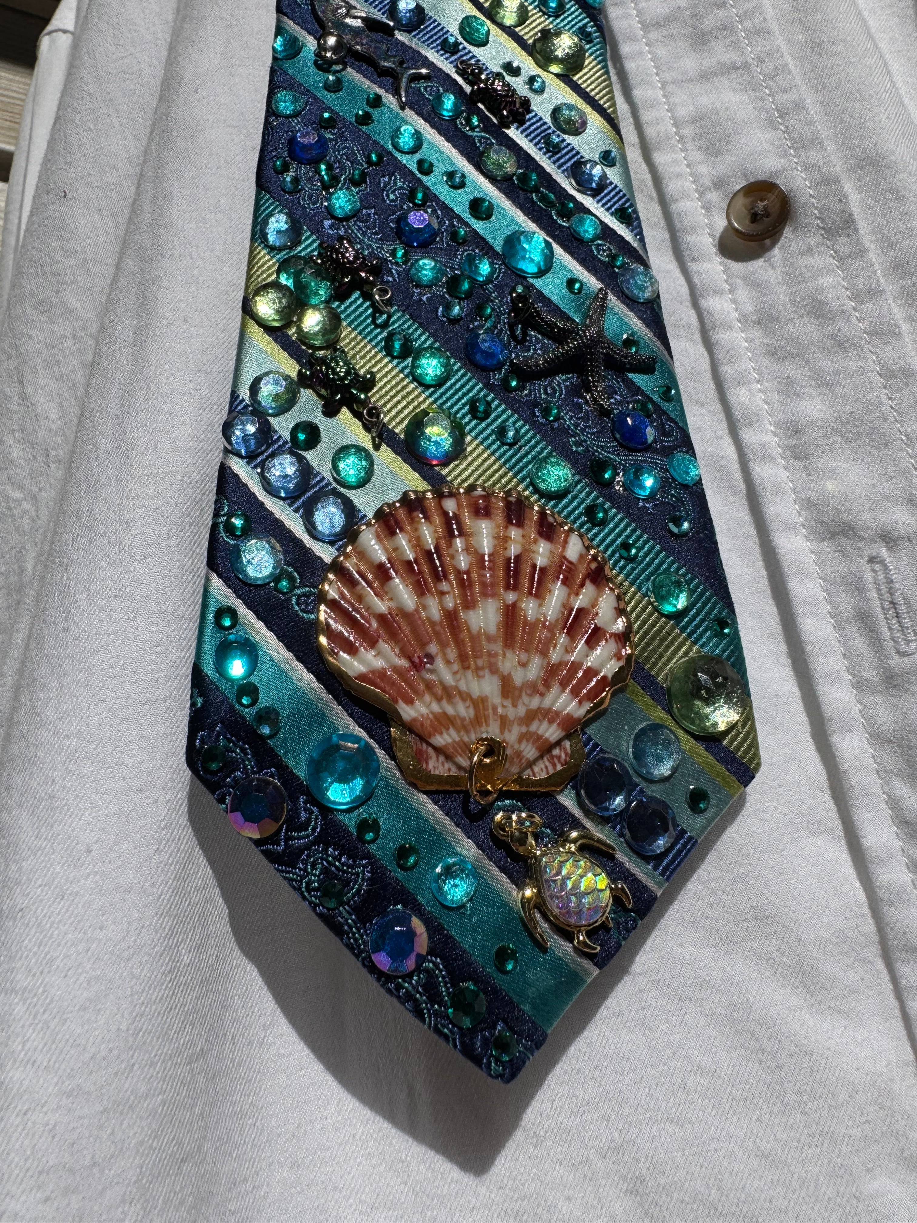 Tri Tone Turquoise Striped Caribbean Ocean Floor Aquatic Nature Royalty Tie