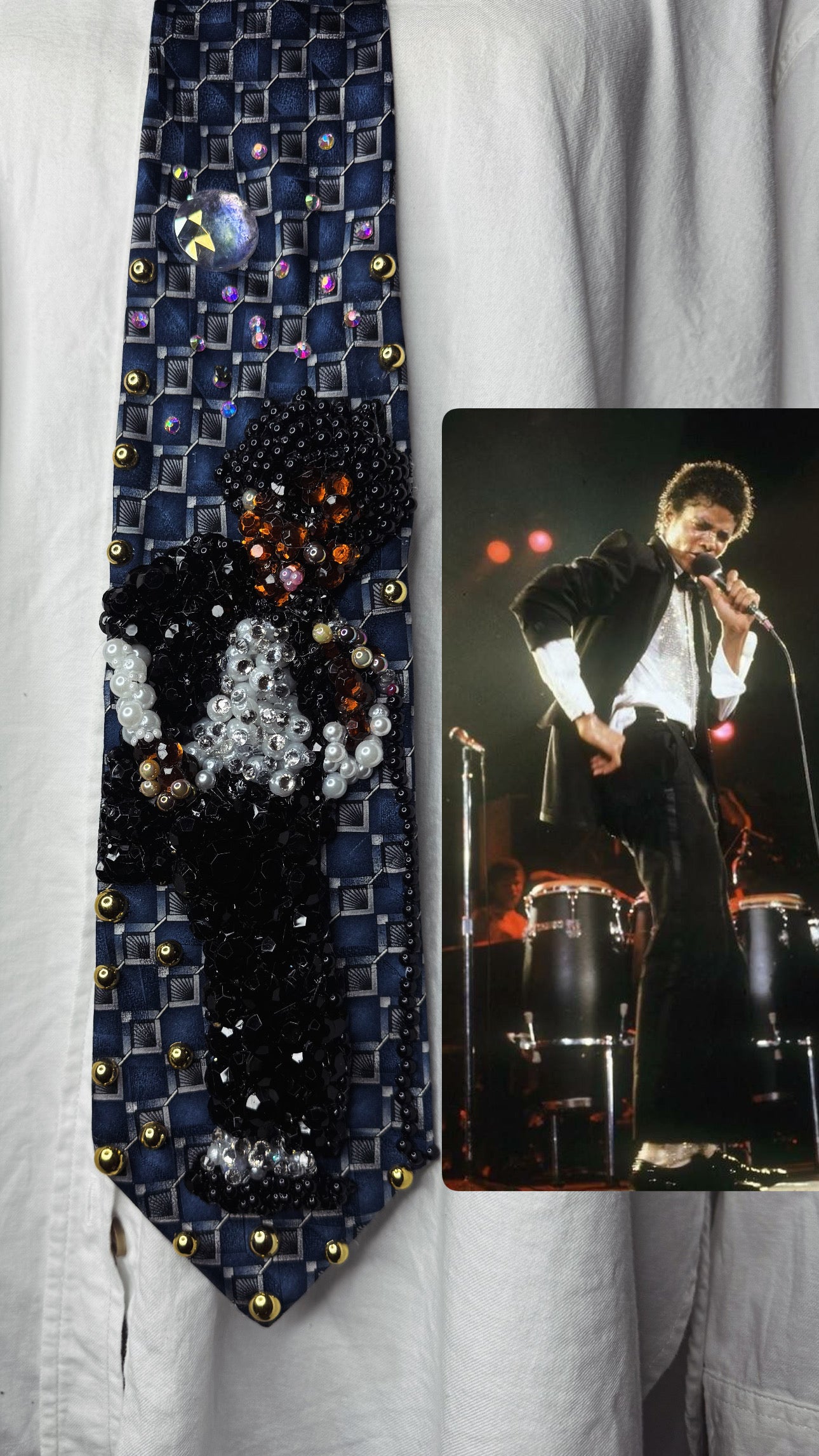 Navy Blue Michael Jackson Hitting Train Hop Move to DSTYGE  On Destiny Tour 1979 Tie