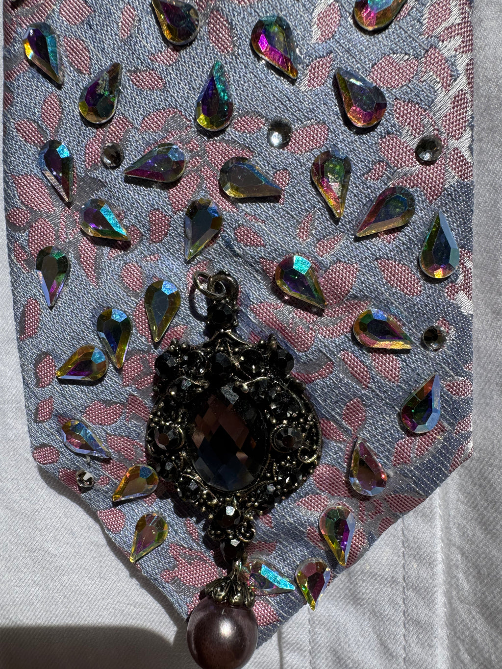 Light Purple and Pink Iridescent Autumn Leaves Royalty Tie