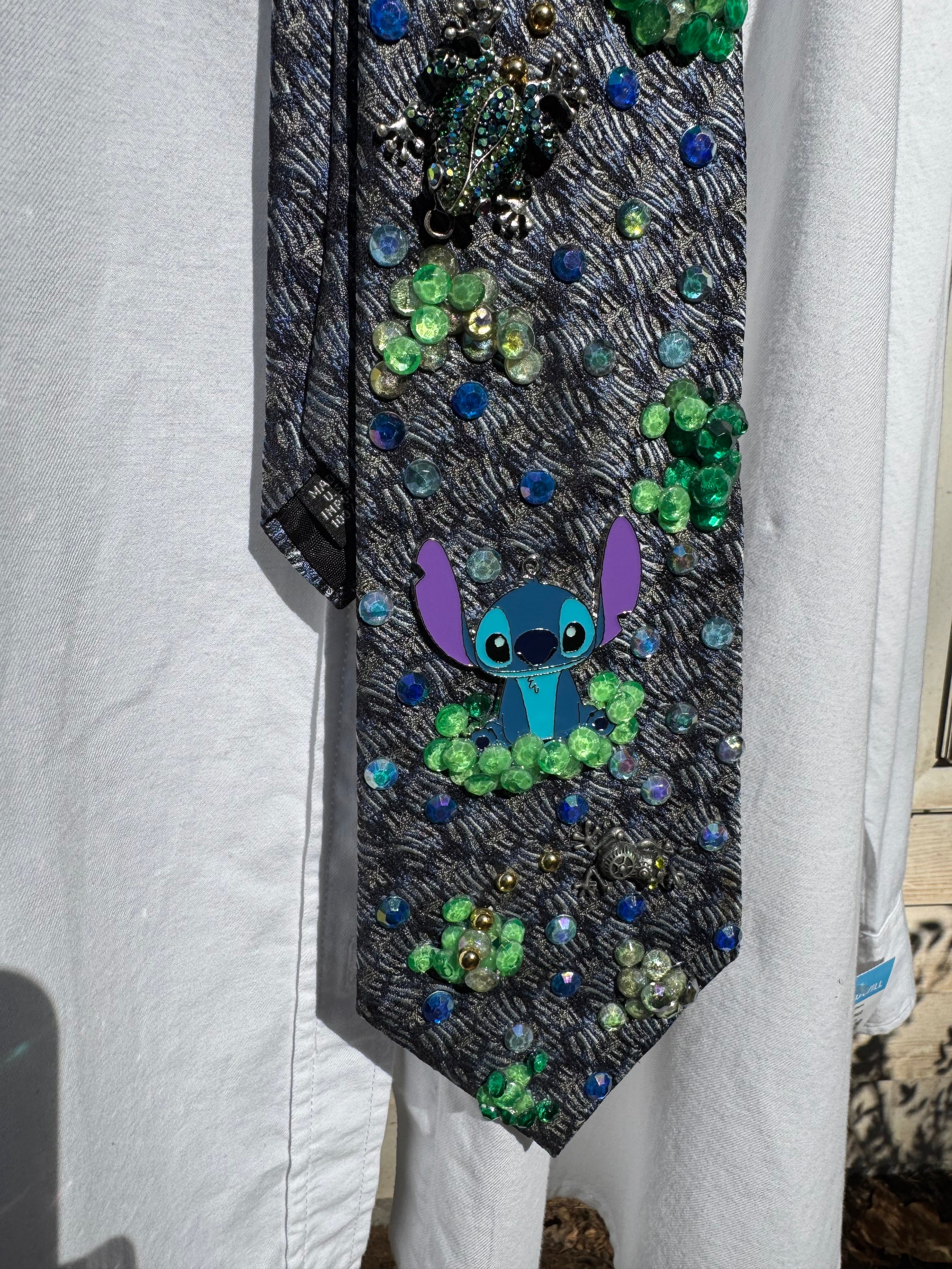 Navy Blue Stitch in Swift Pond Nature Tie