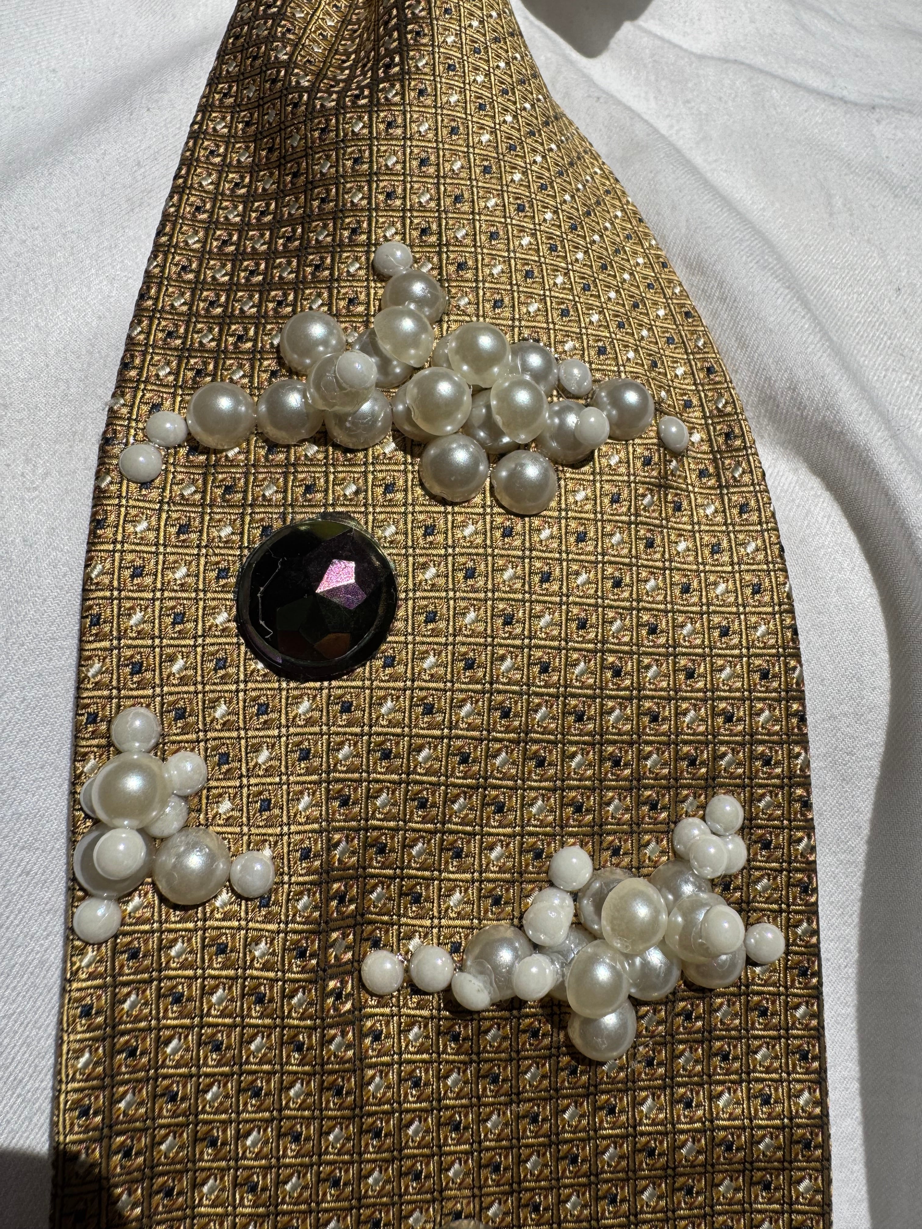Gold Mansion Entrance View Lion Head Water Fountain Royalty Tie
