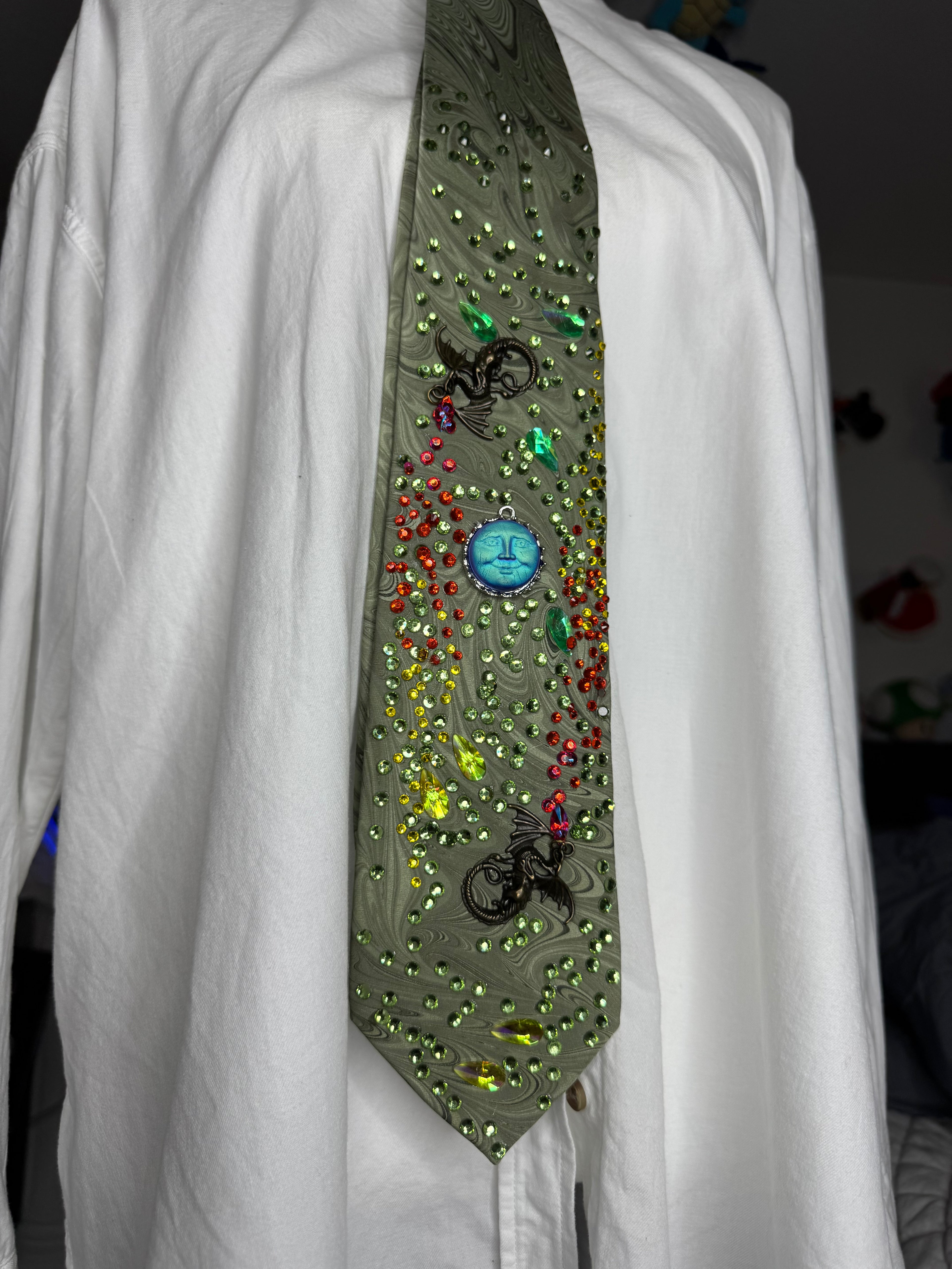 Green Wavy Print Dragons Spitting Flames Neon Sun Royalty Tie