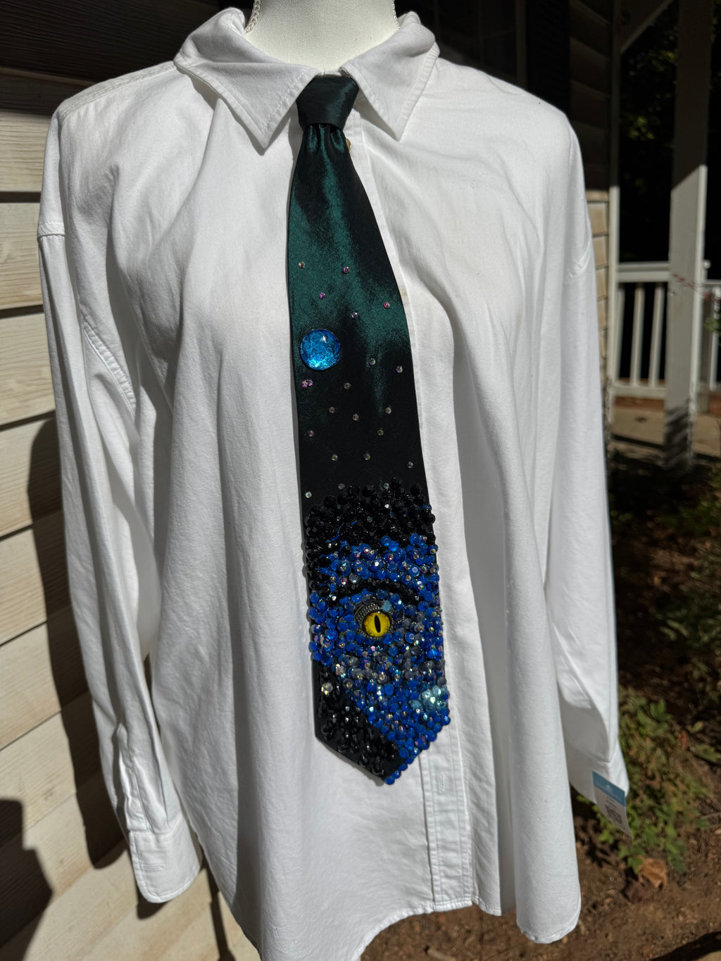 Dark Green Male Avatar Face Movie Tie