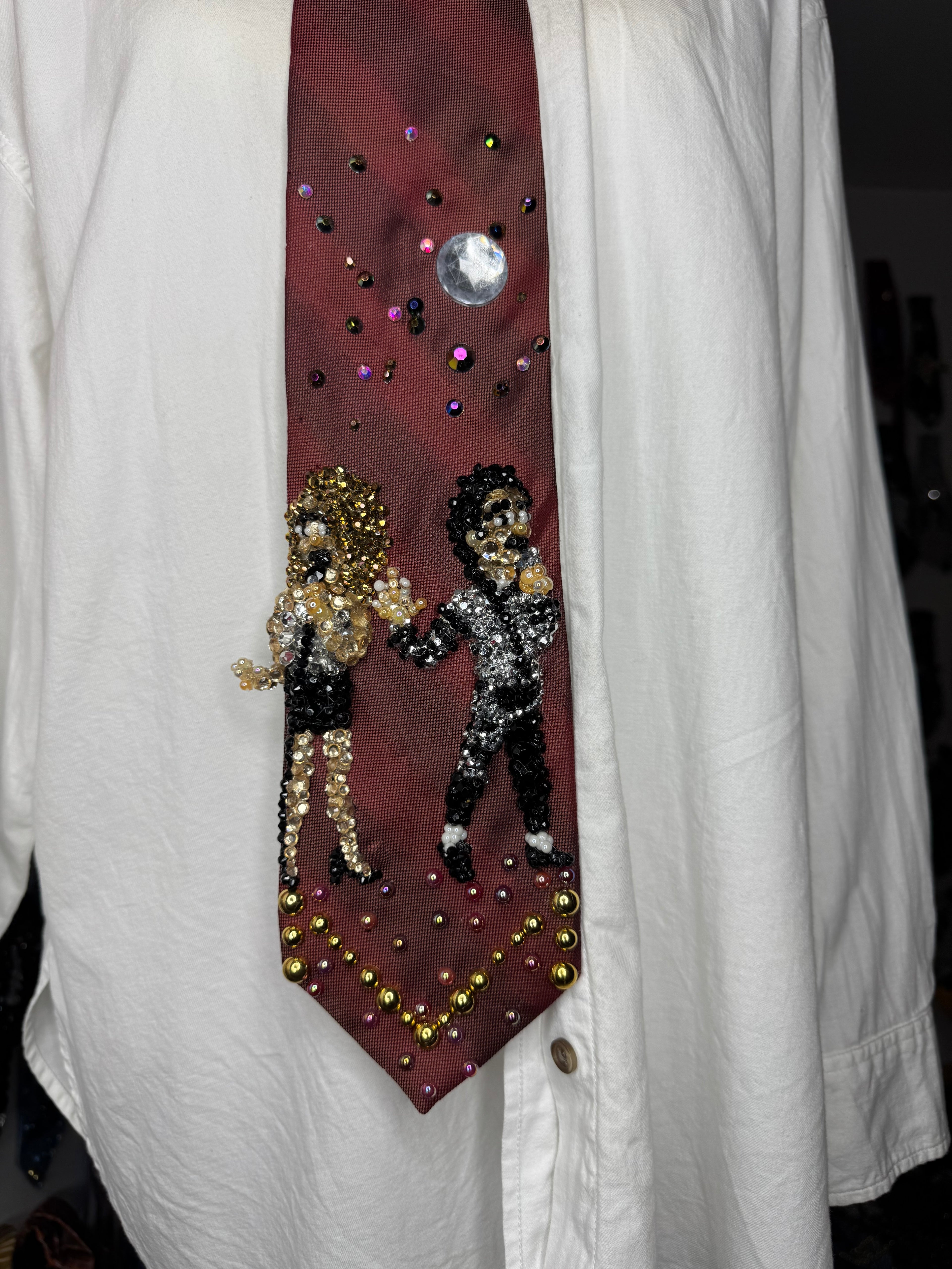 Fire Red Michael Jackson & Sheryl Crow Singing “I just Cant Stop Loving You” Live Wembly Concert for Bad Tour 1988 Tie