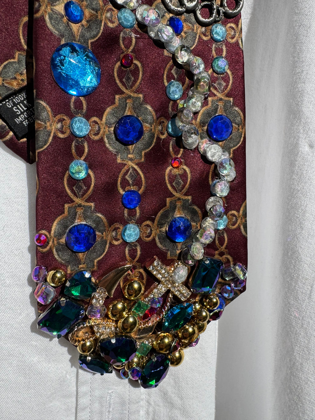 Burgundy Ocean View Anchored Jackpot Royalty Nautical Tie