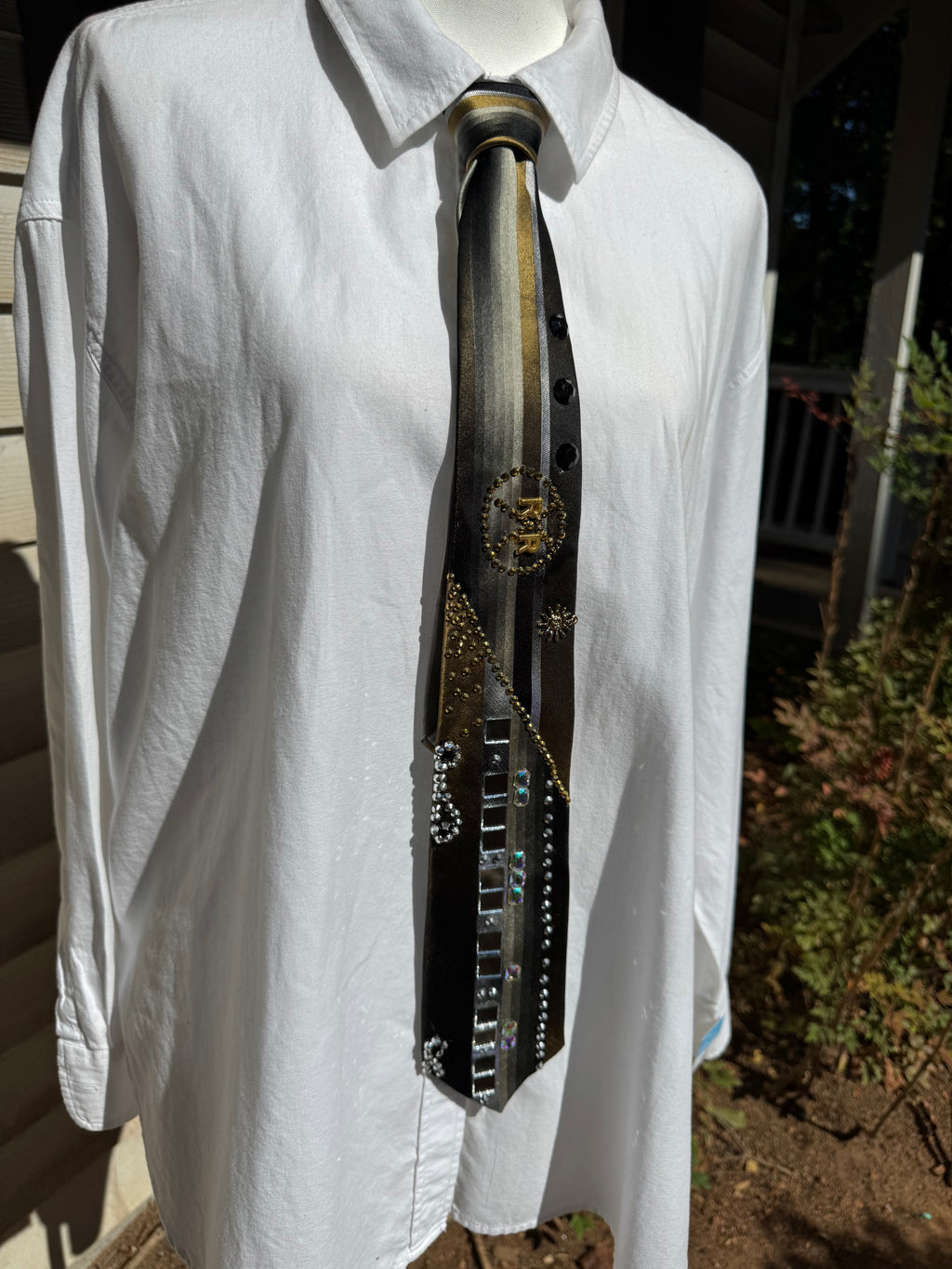 Black and Gold Speed Train Royalty Tie