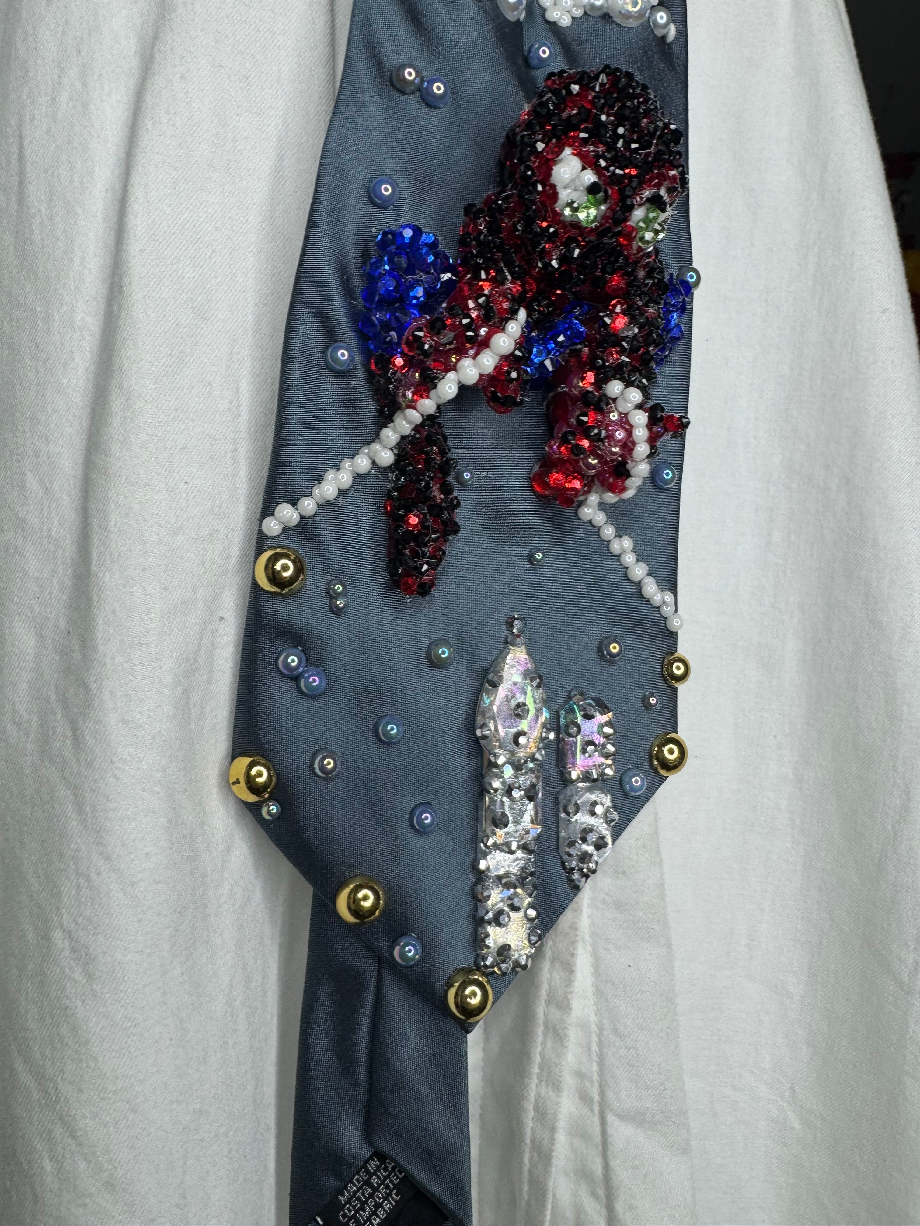 Grey Silk Toby Maguire Shooting Both Webs in the Air for Spiderman 2 Poster Tie
