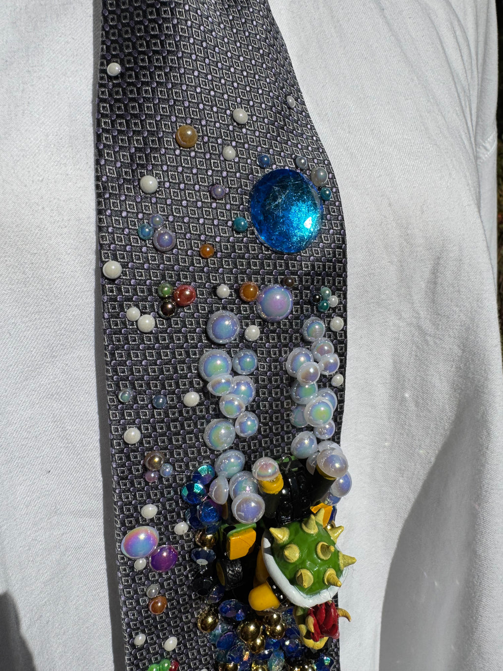 Grey and Purple Mario vs Bowser In Space 200cc Mario Kart Tie