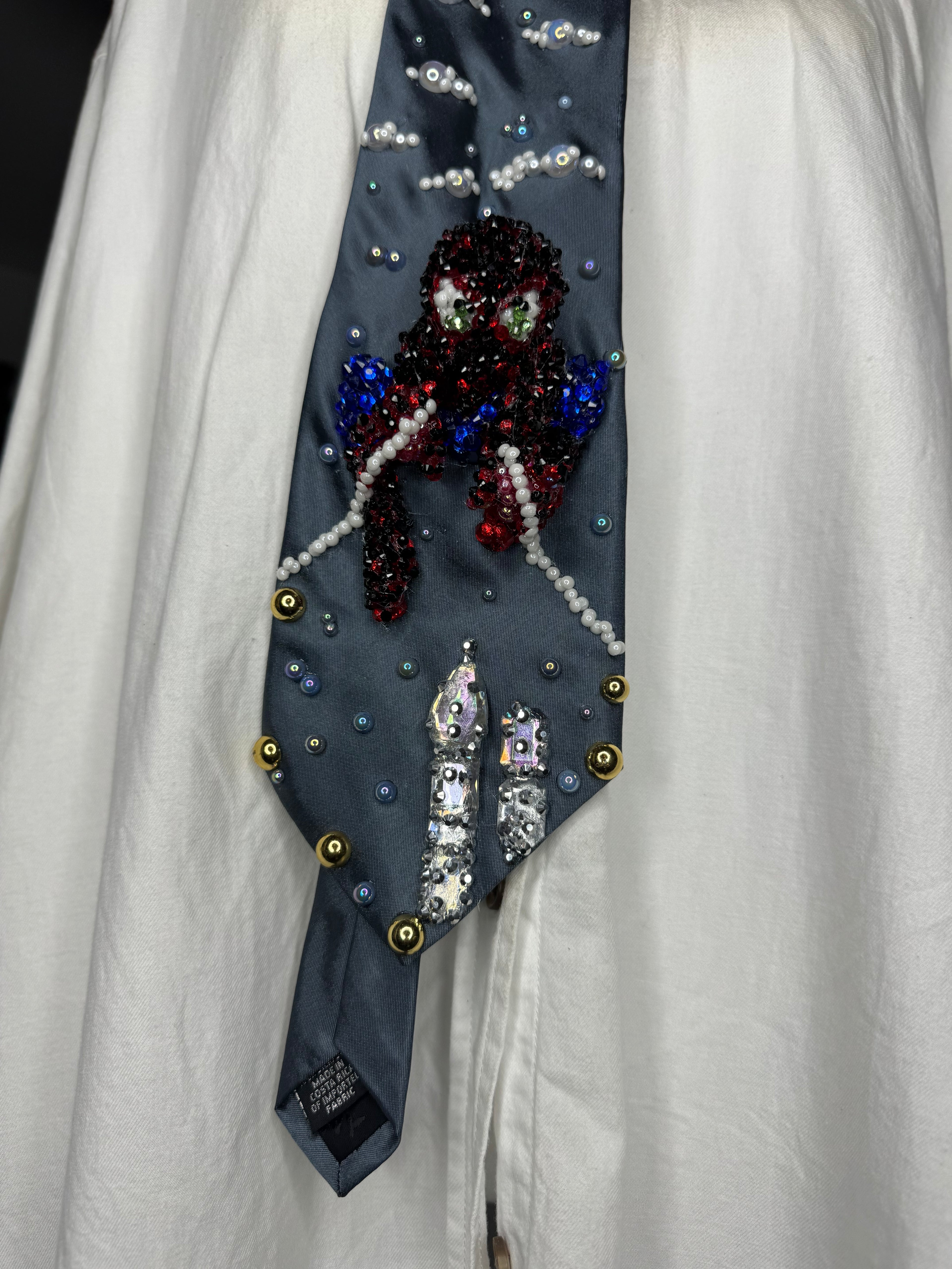 Grey Silk Toby Maguire Shooting Both Webs in the Air for Spiderman 2 Poster Tie