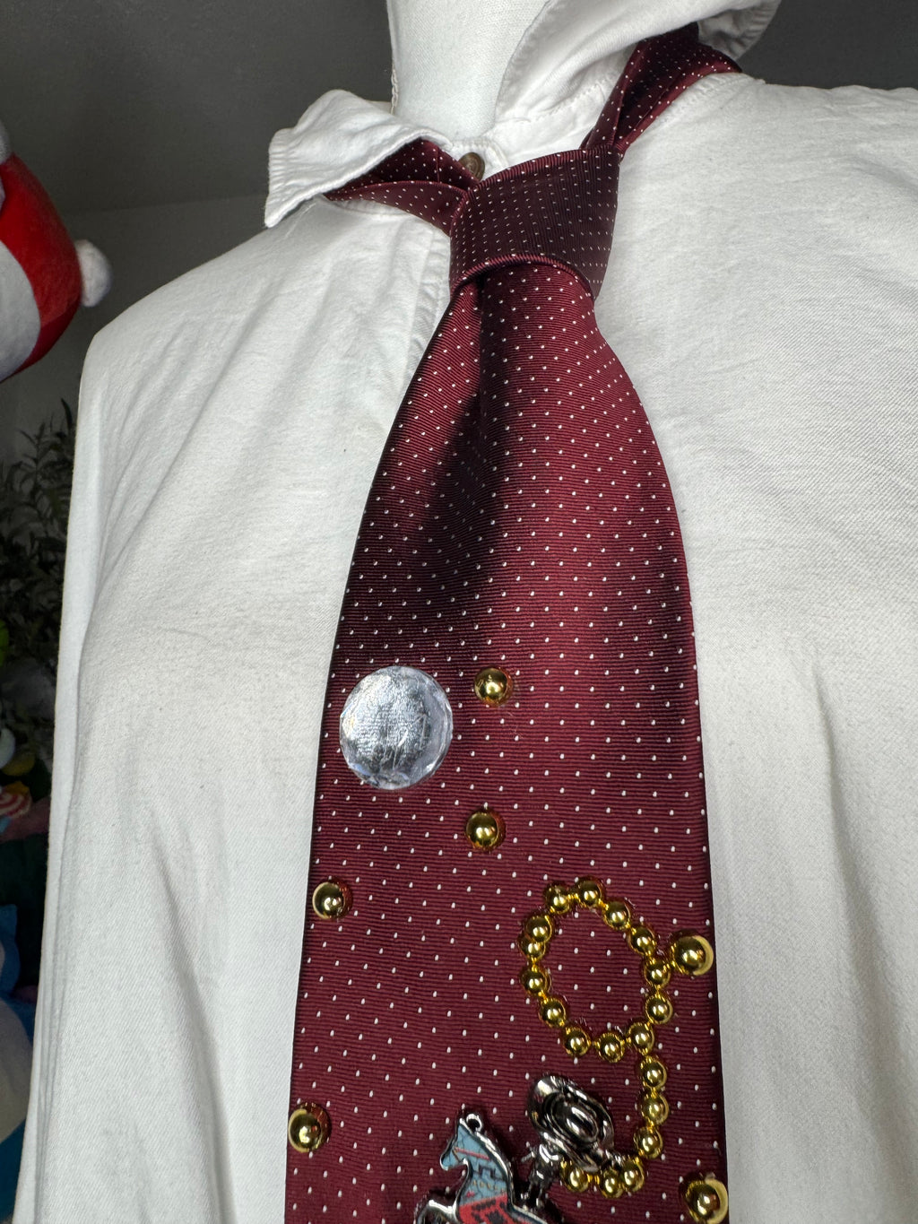 Burgundy Cowboy Lassoing Buffalo In Rodeo Show Cowboy Tie