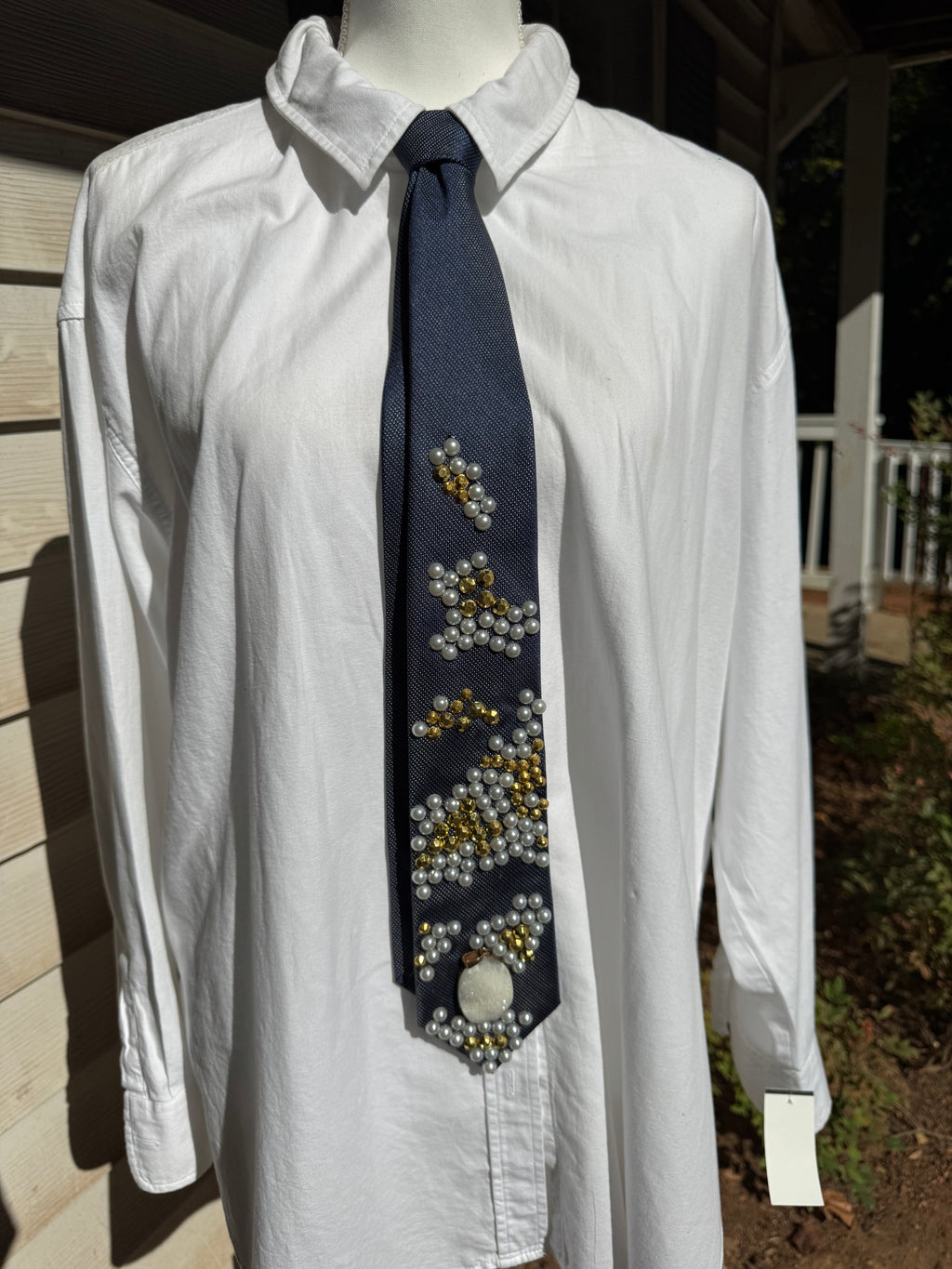 Navy Blue Salt Rock Scattered Gems Royalty Nature Tie
