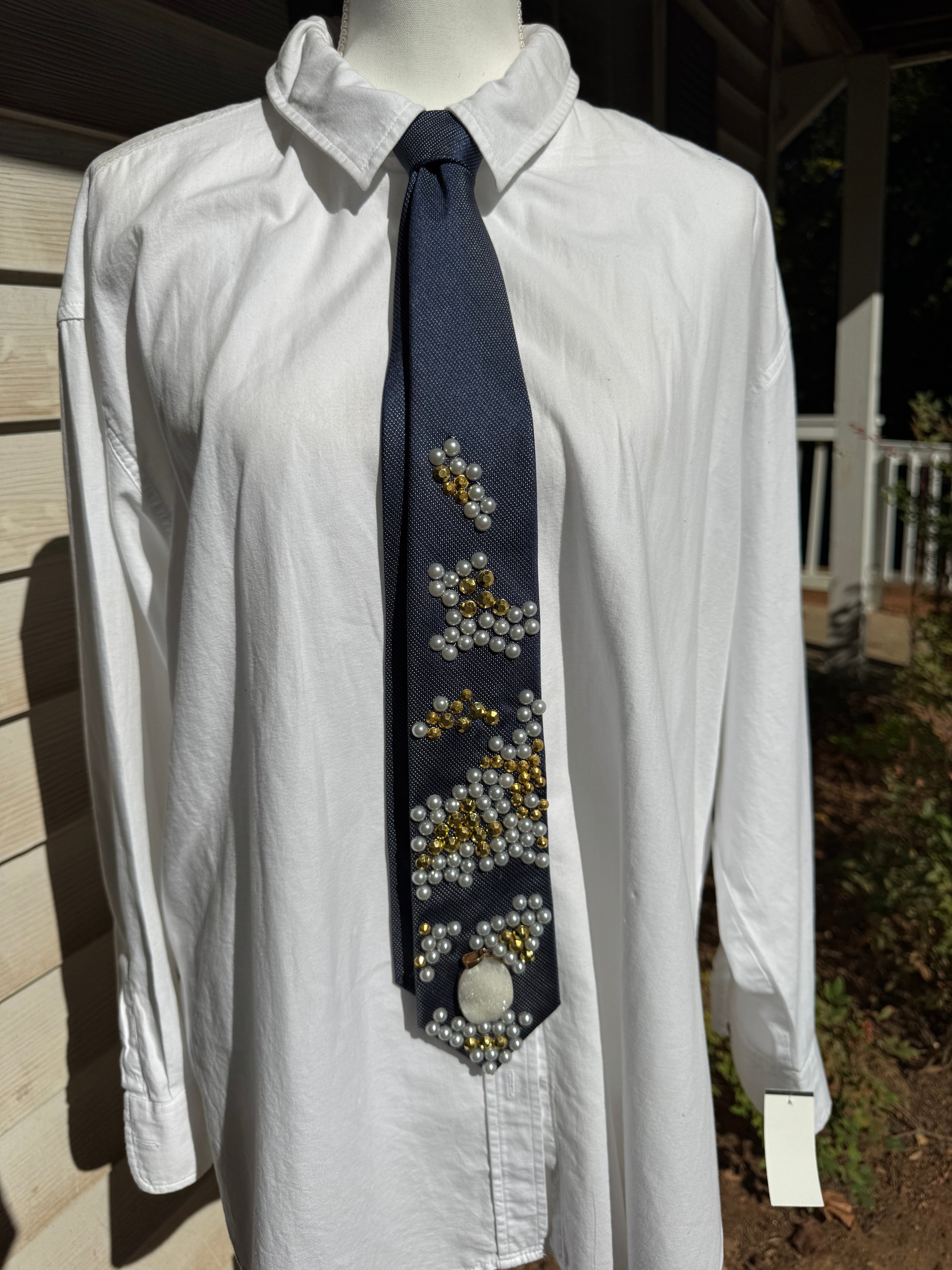 Navy Blue Salt Rock Scattered Gems Royalty Nature Tie