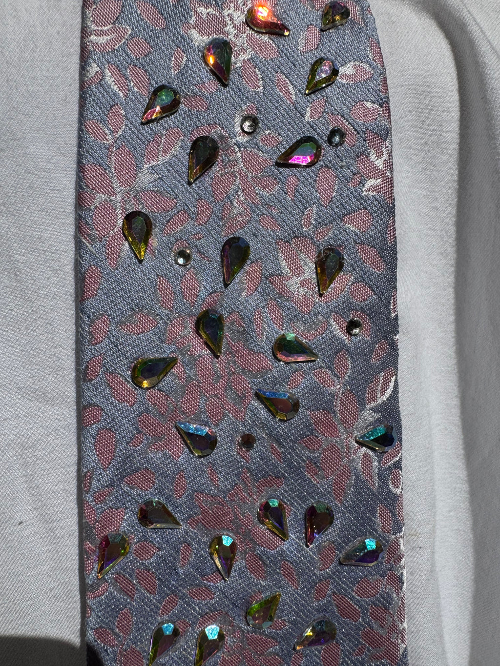 Light Purple and Pink Iridescent Autumn Leaves Royalty Tie