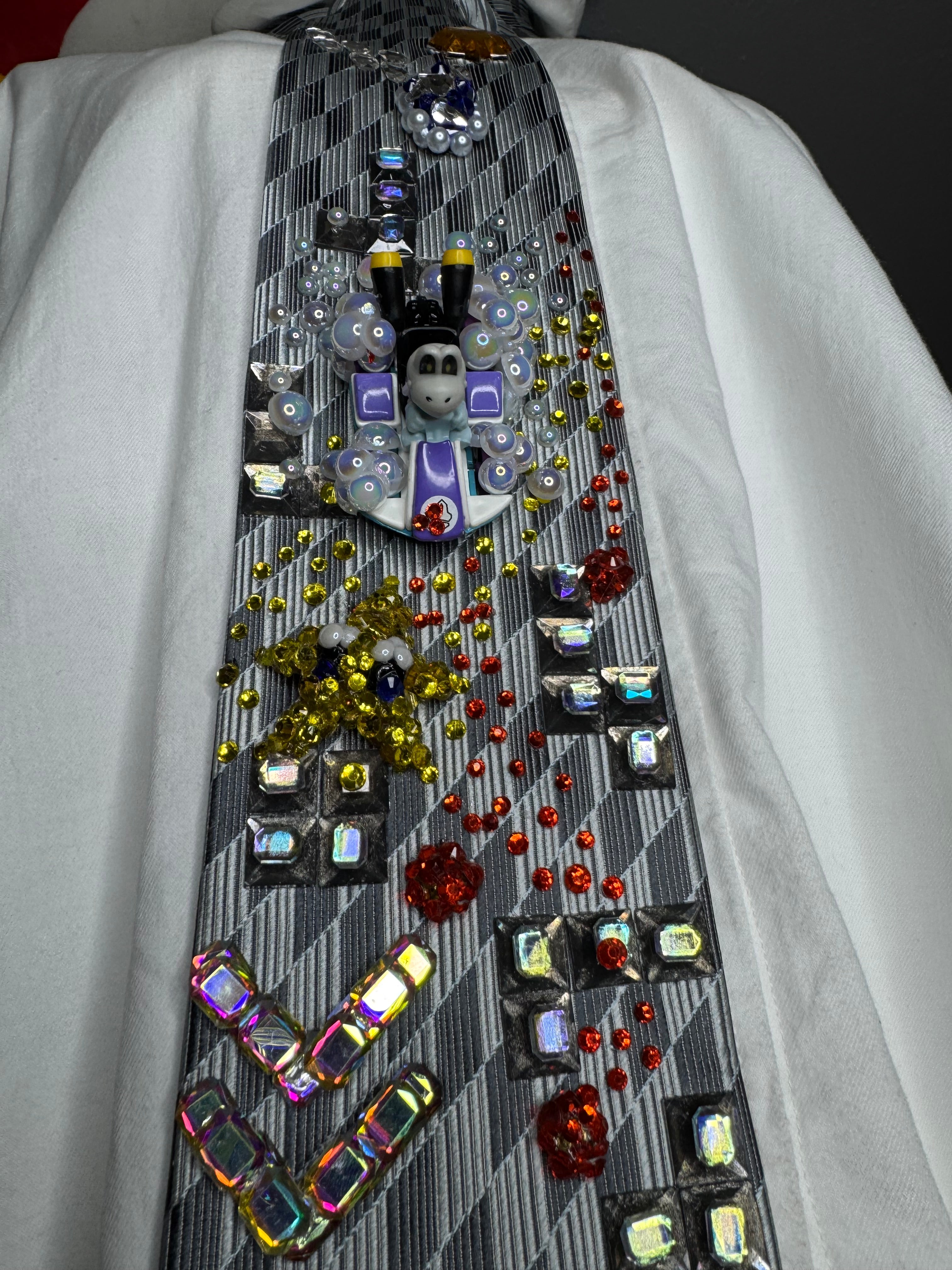 Grey Dry Bones Chasing Star and Dodging Blue Shell on Tetris Road 200cc Mario Kart Tie