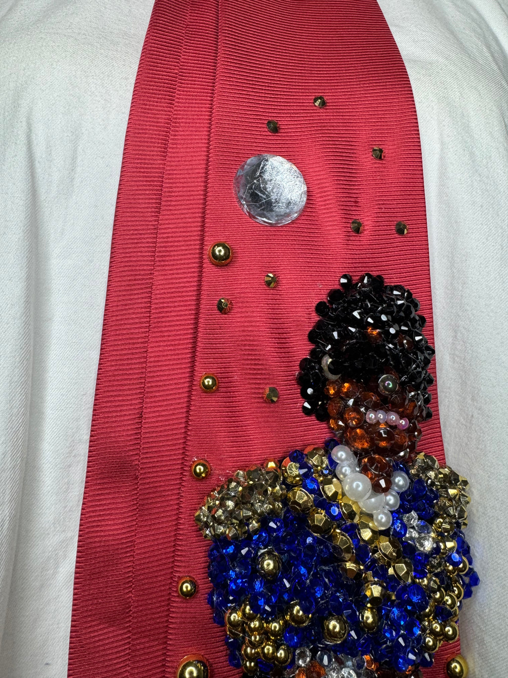 Red Michael Jackson Sitting Down On His Record Breaking Grammy Night 1984 Tie