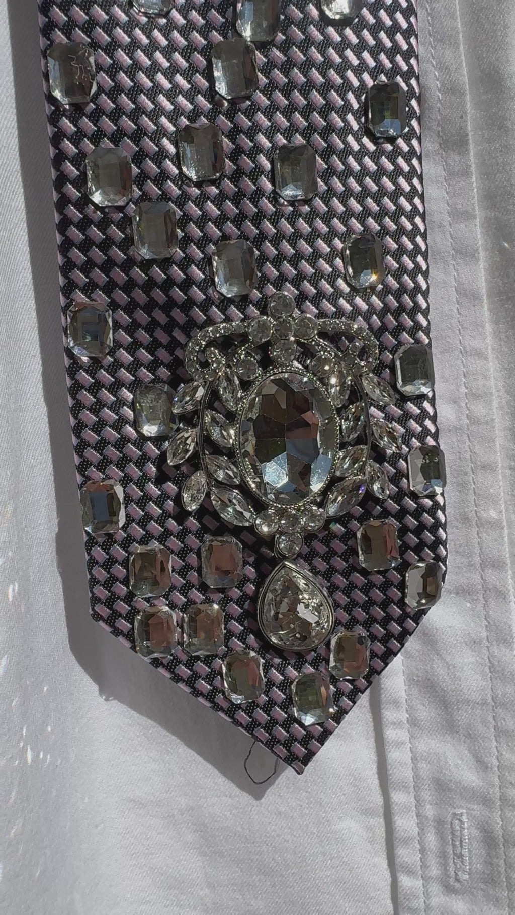 Grey Crystal Pendant Baguette Rain Royalty Tie